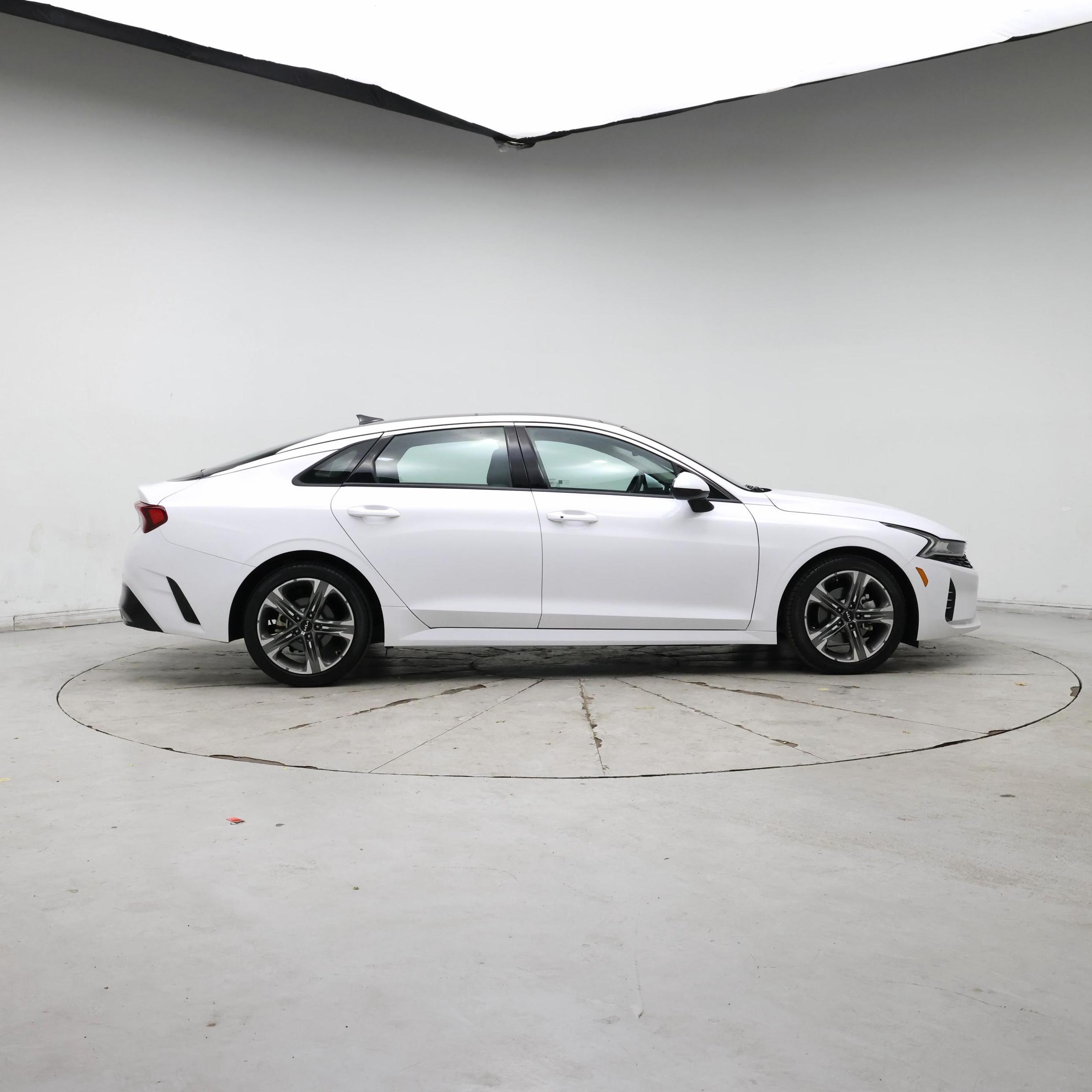 Thumbnail: 2023 Kia K5 - 7