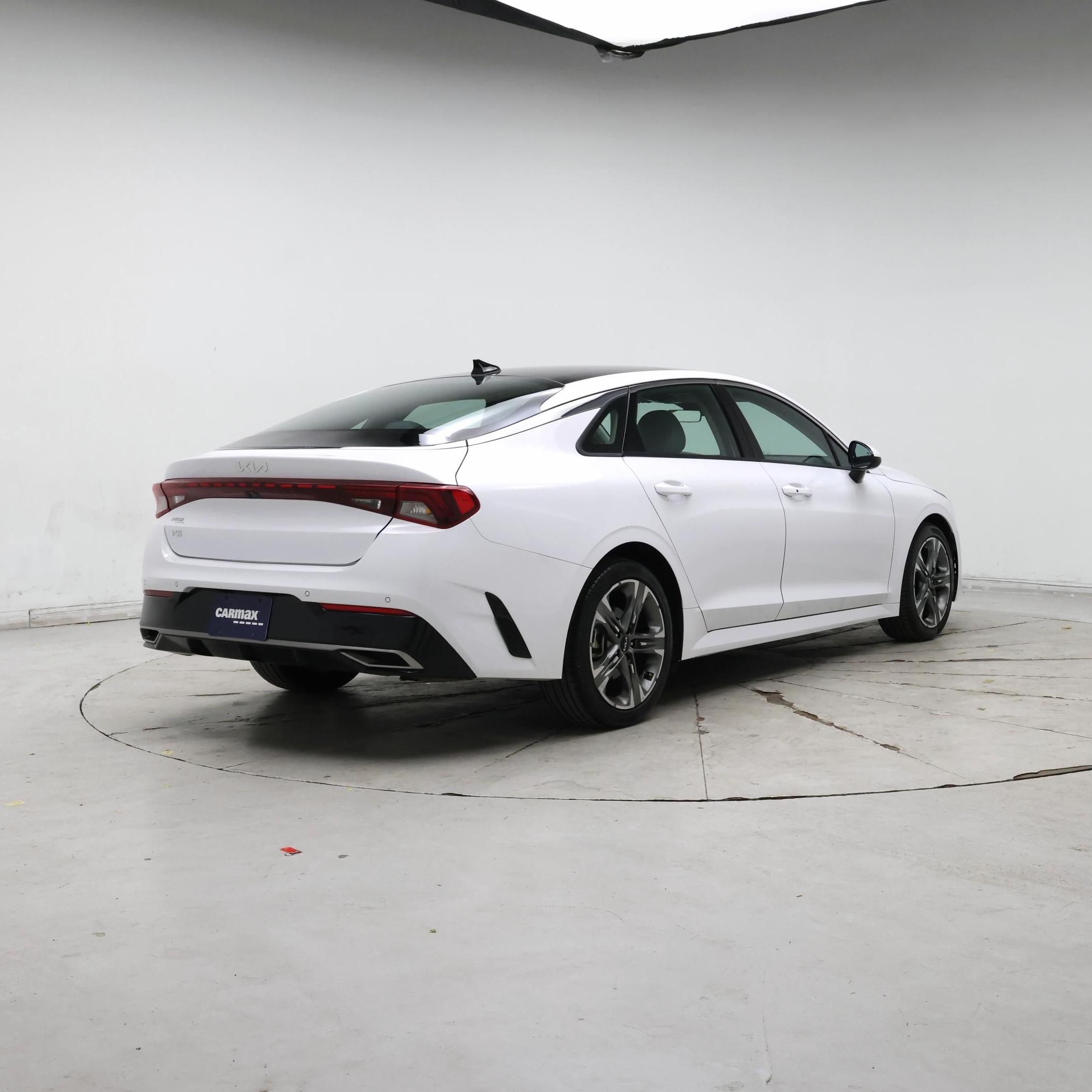 Thumbnail: 2023 Kia K5 - 8