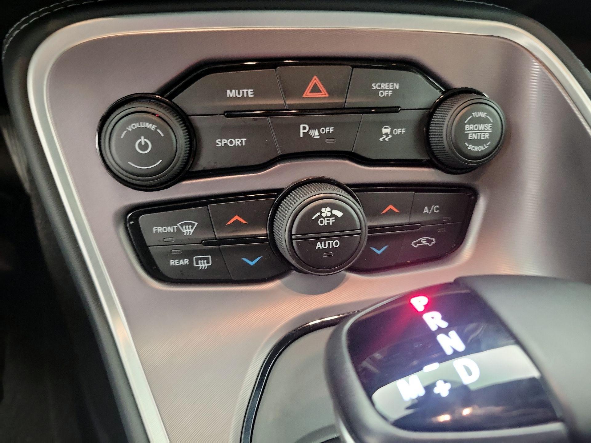 Thumbnail: 2022 Dodge Challenger - 16