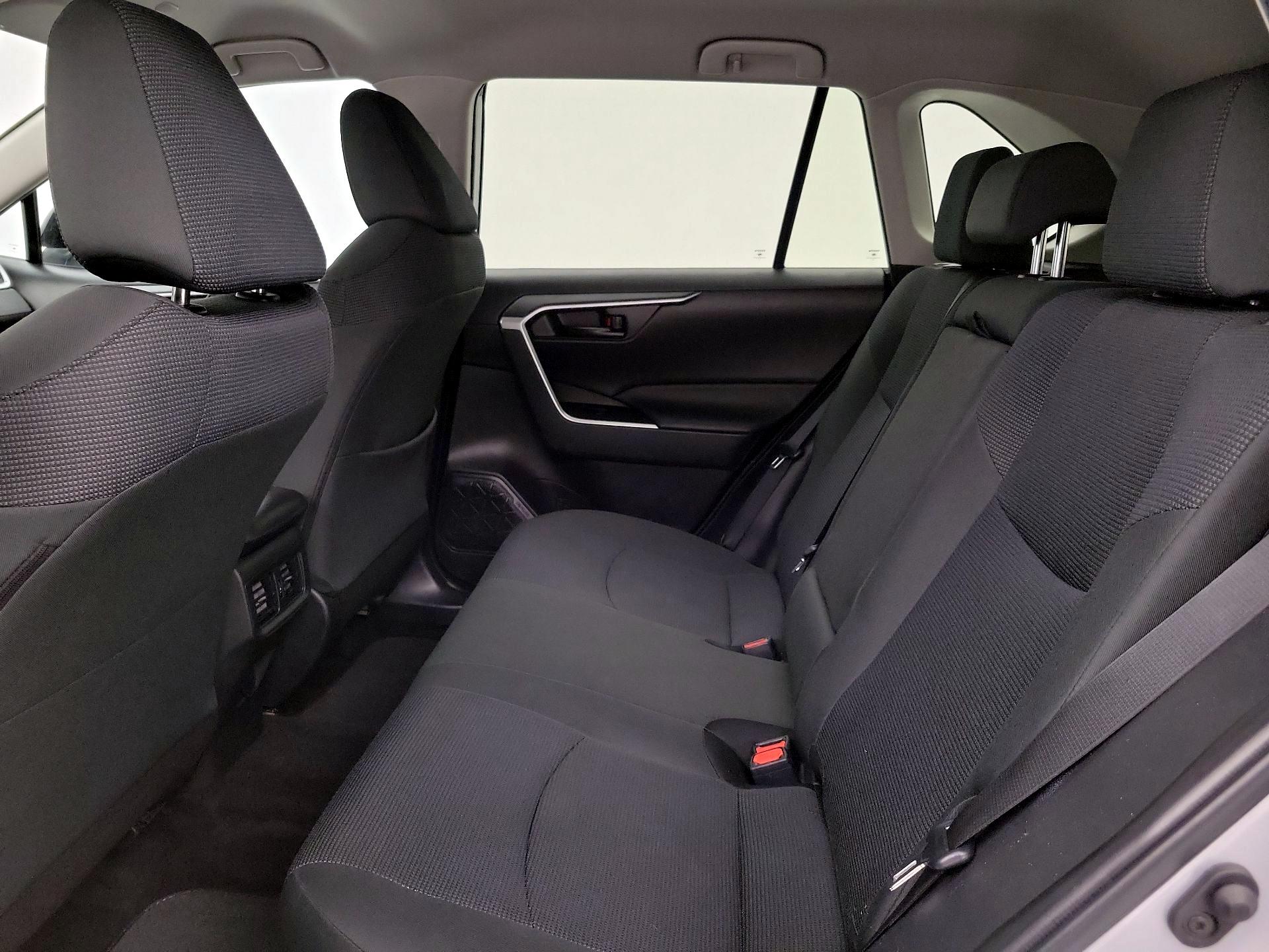 Thumbnail: 2024 Toyota RAV4 - 19