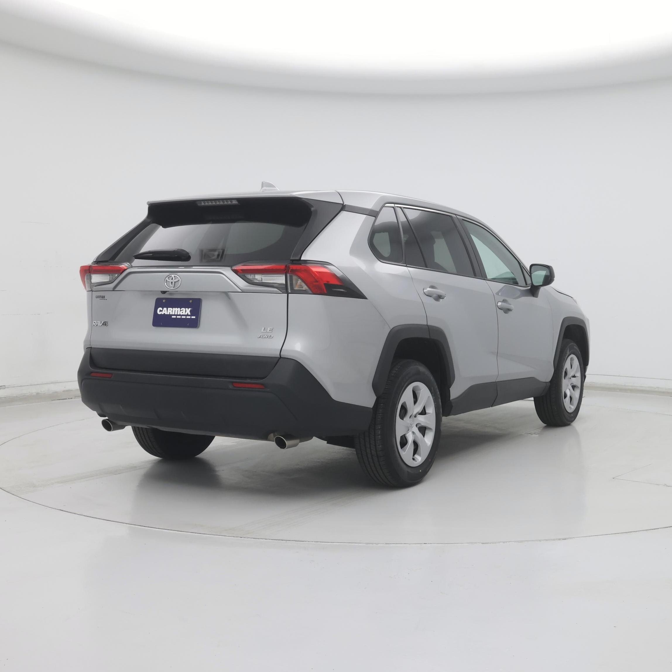 Thumbnail: 2024 Toyota RAV4 - 8