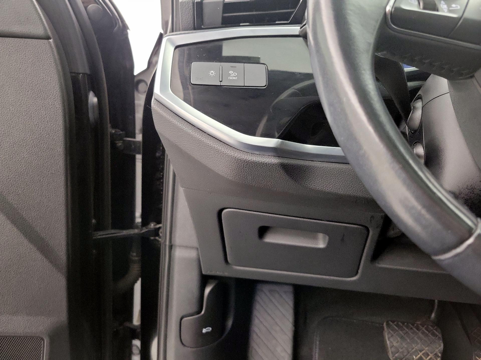 Thumbnail: 2019 Audi Q3 - 13