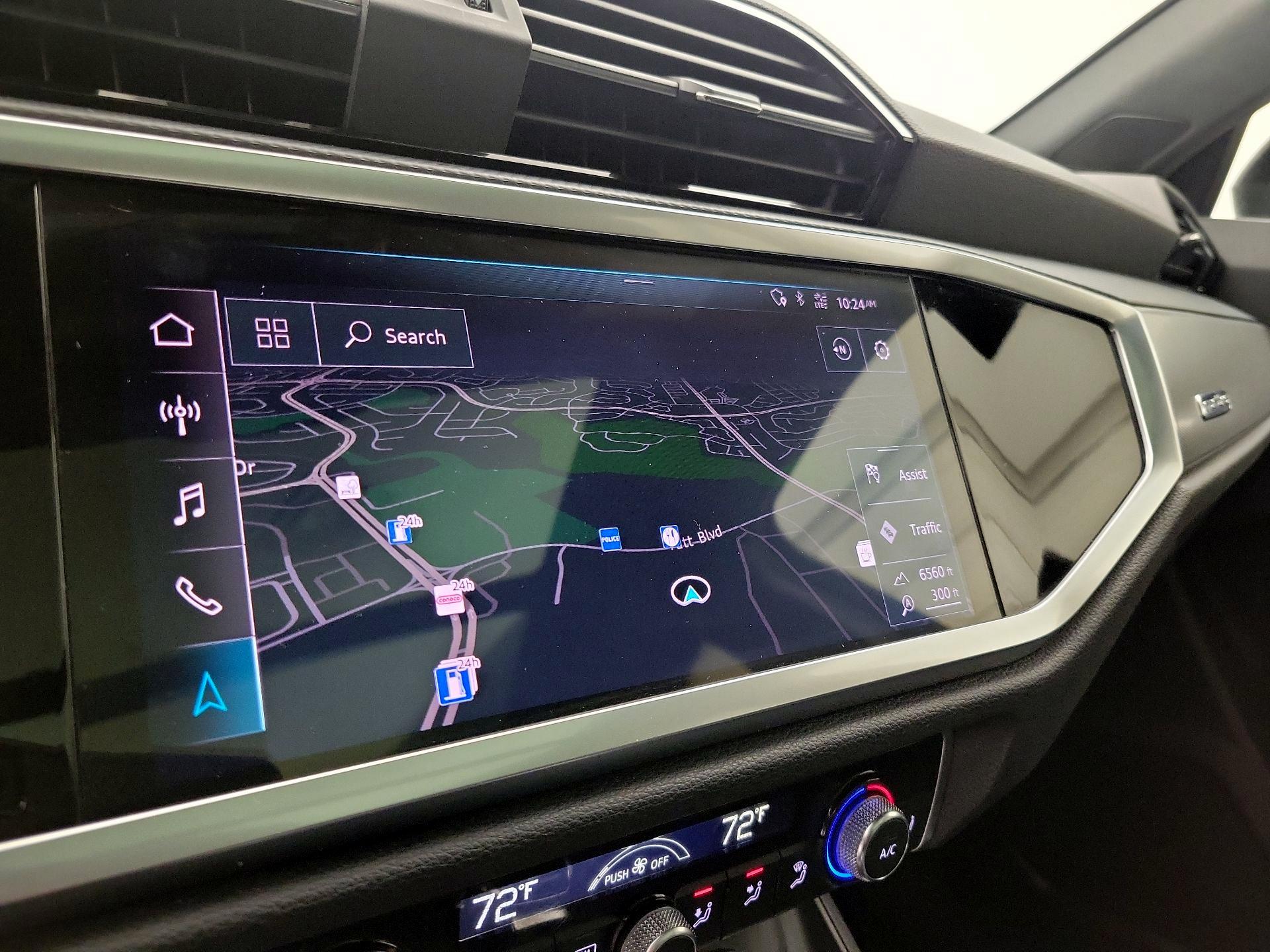 Thumbnail: 2019 Audi Q3 - 14