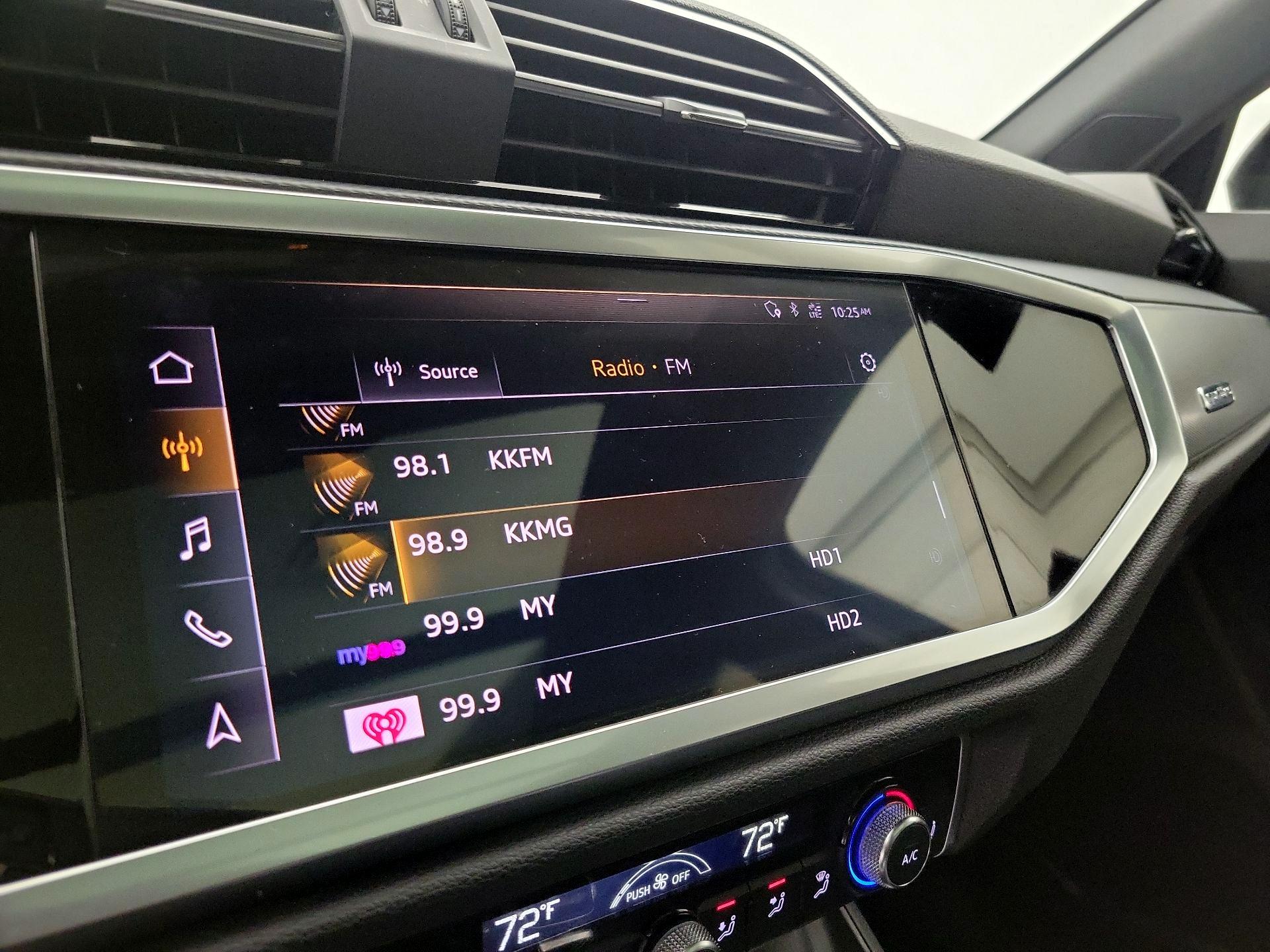 Thumbnail: 2019 Audi Q3 - 16