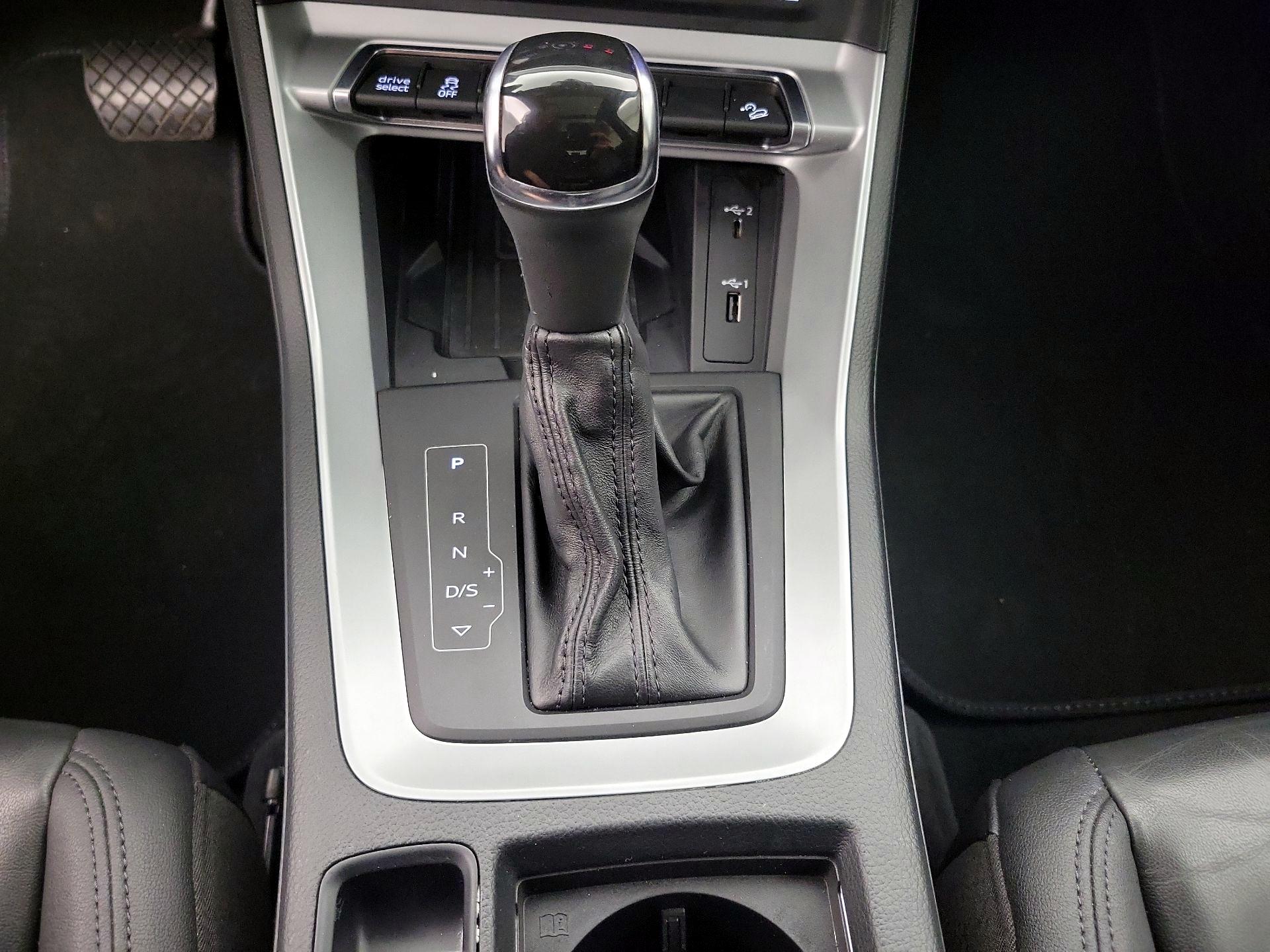 Thumbnail: 2019 Audi Q3 - 18