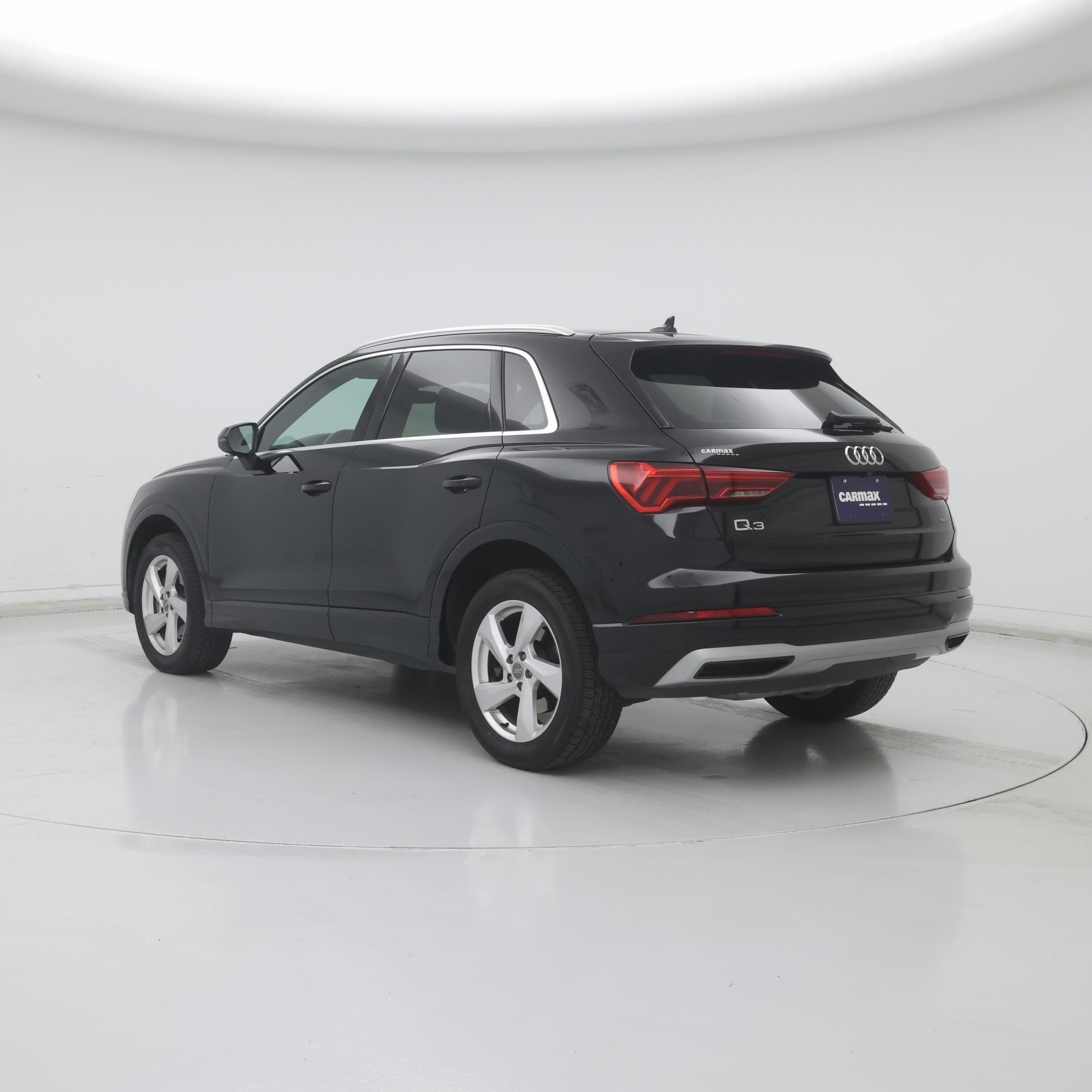 Thumbnail: 2019 Audi Q3 - 2