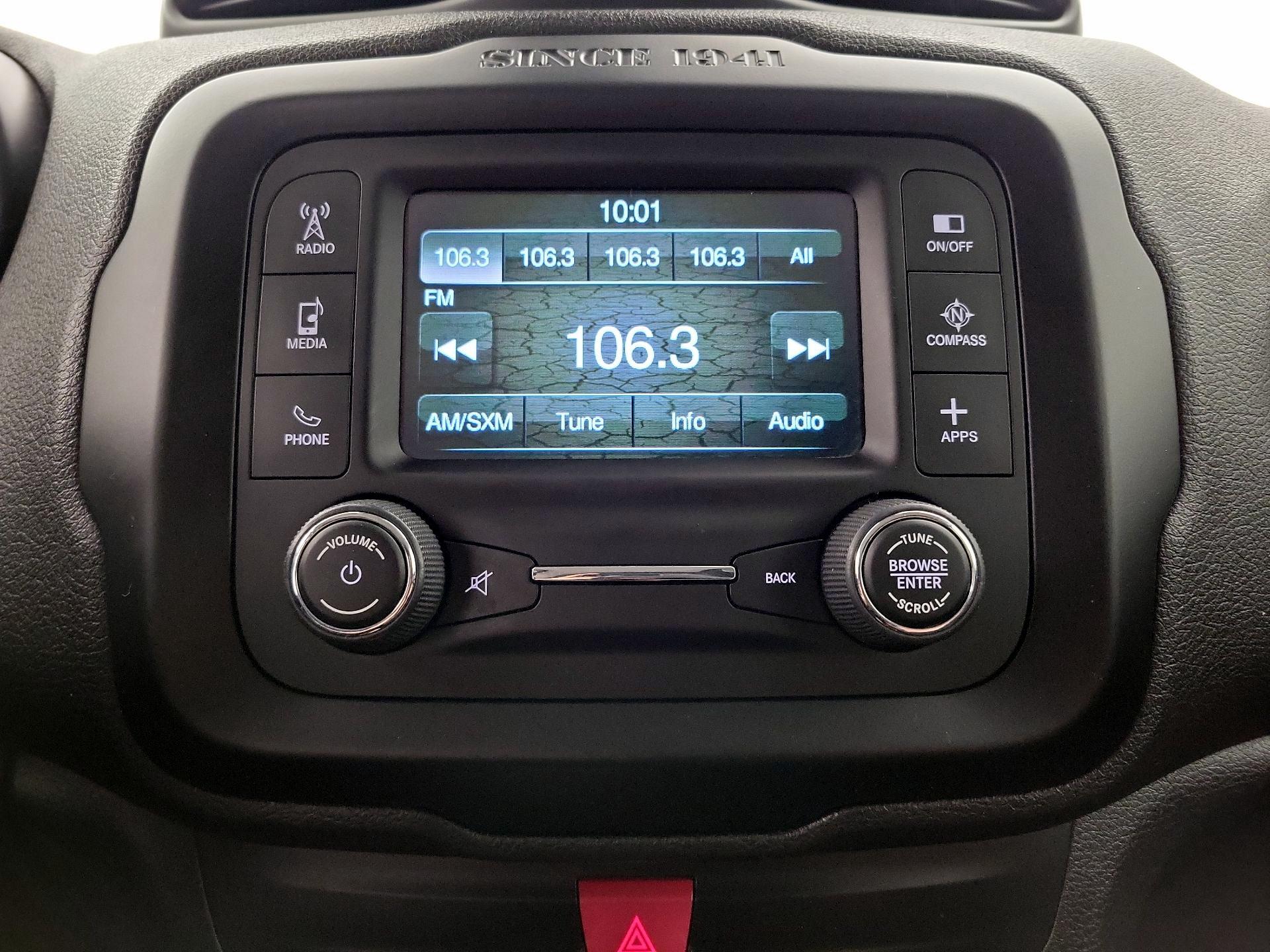 Thumbnail: 2016 Jeep Renegade - 15