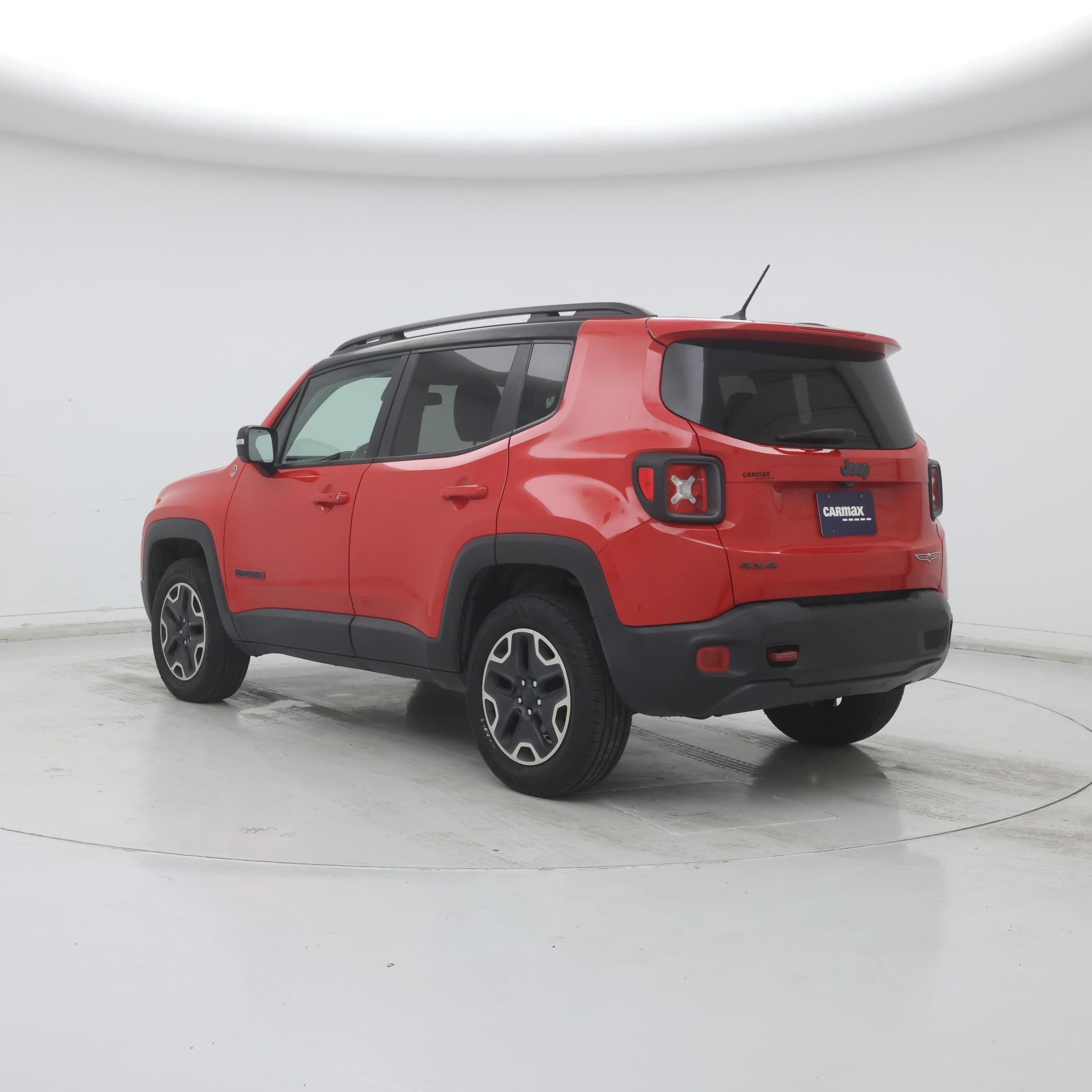 Thumbnail: 2016 Jeep Renegade - 2