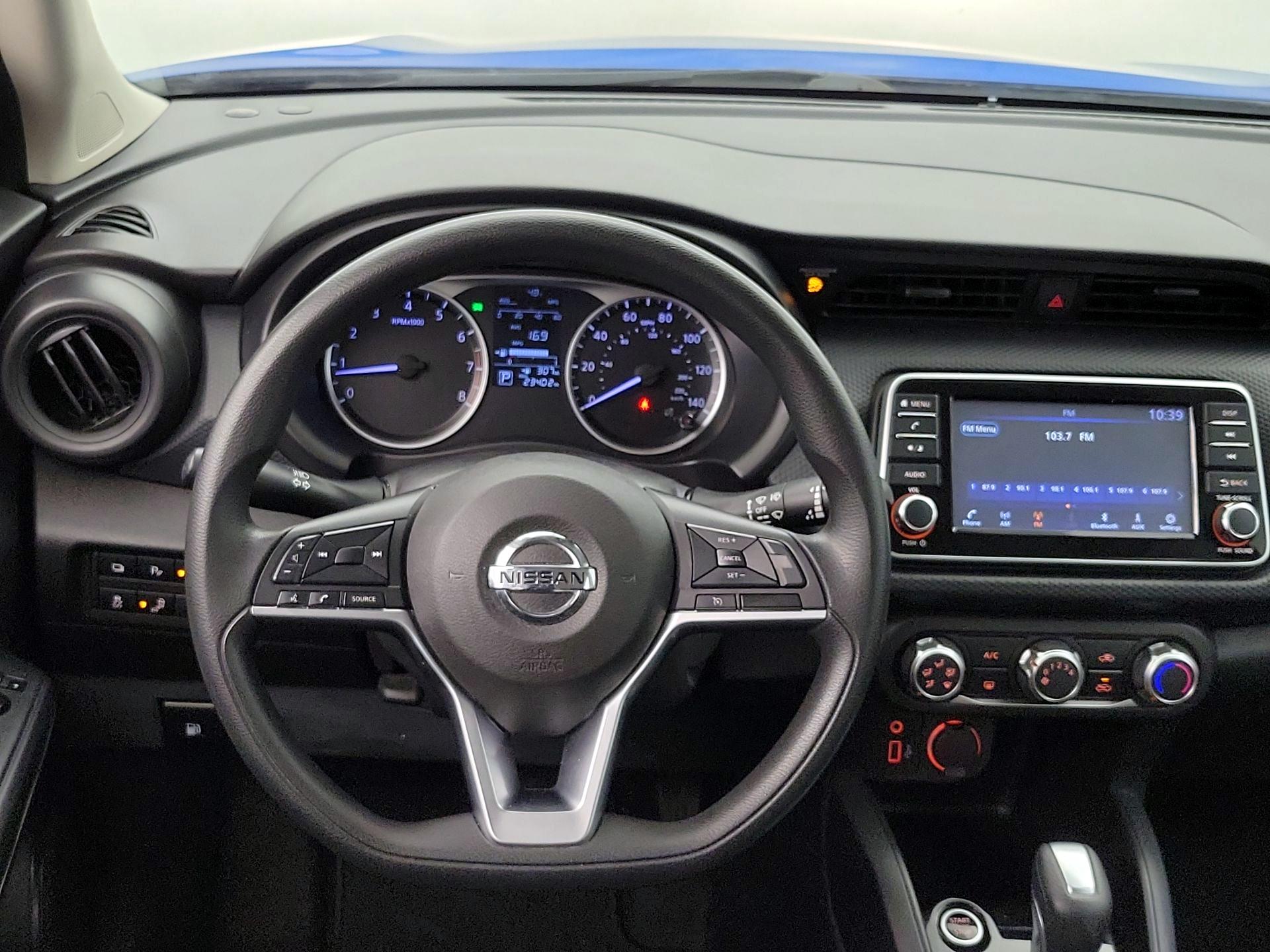 Thumbnail: 2021 Nissan Kicks - 10