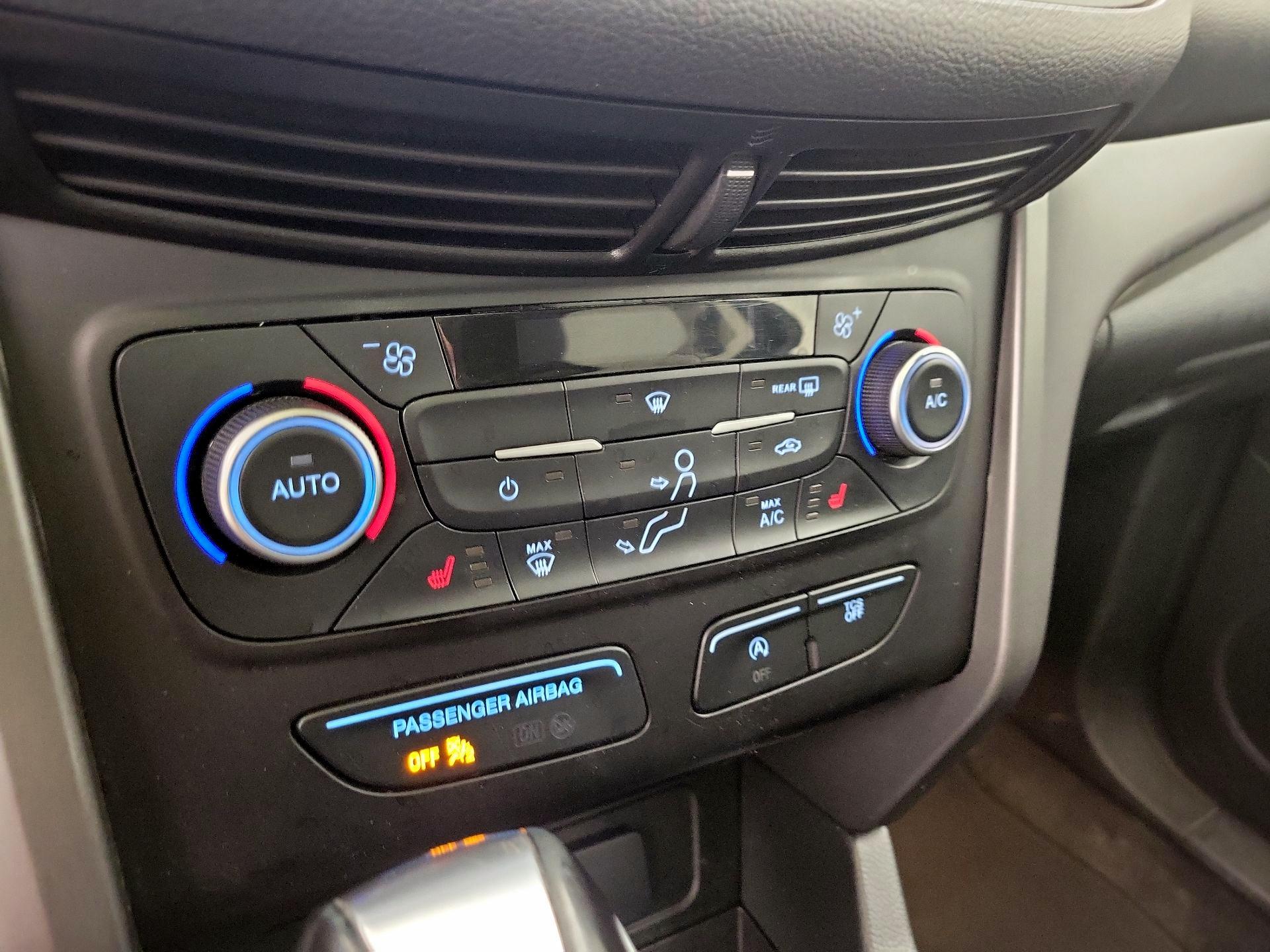 Thumbnail: 2018 Ford Escape - 16