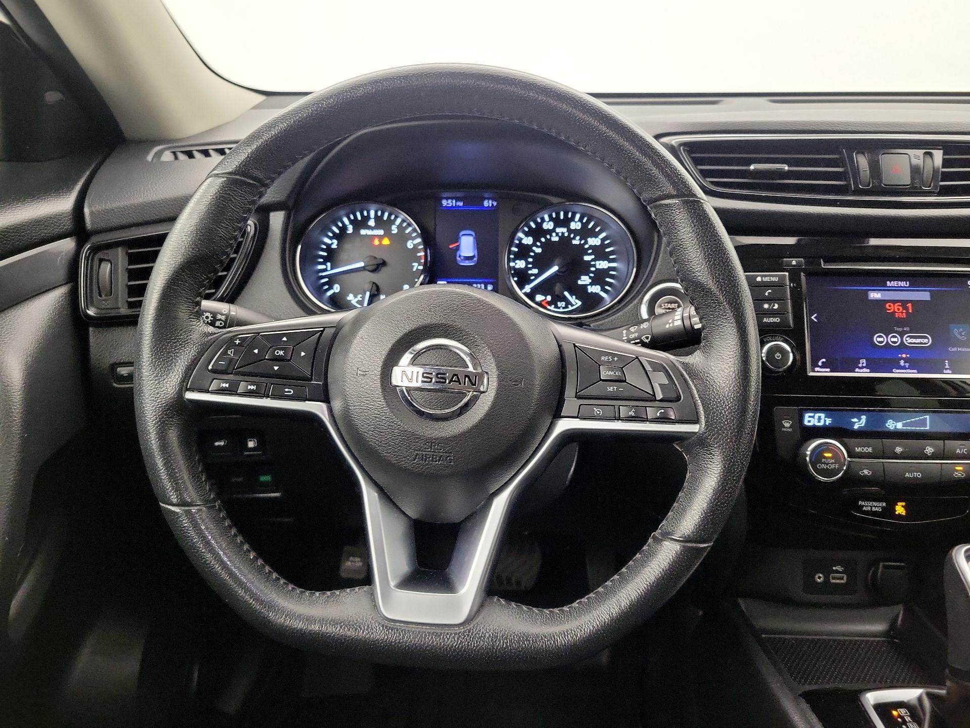 Thumbnail: 2020 Nissan Rogue - 10