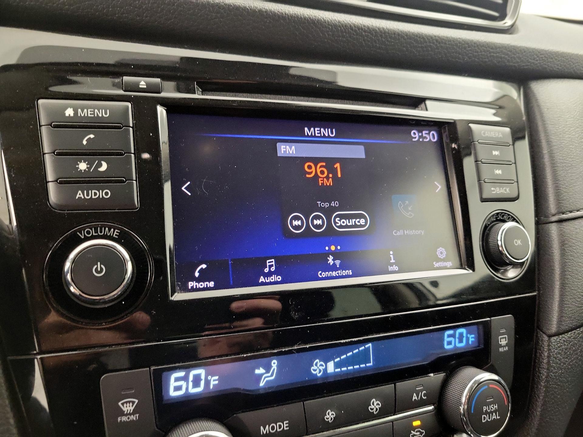 Thumbnail: 2020 Nissan Rogue - 15