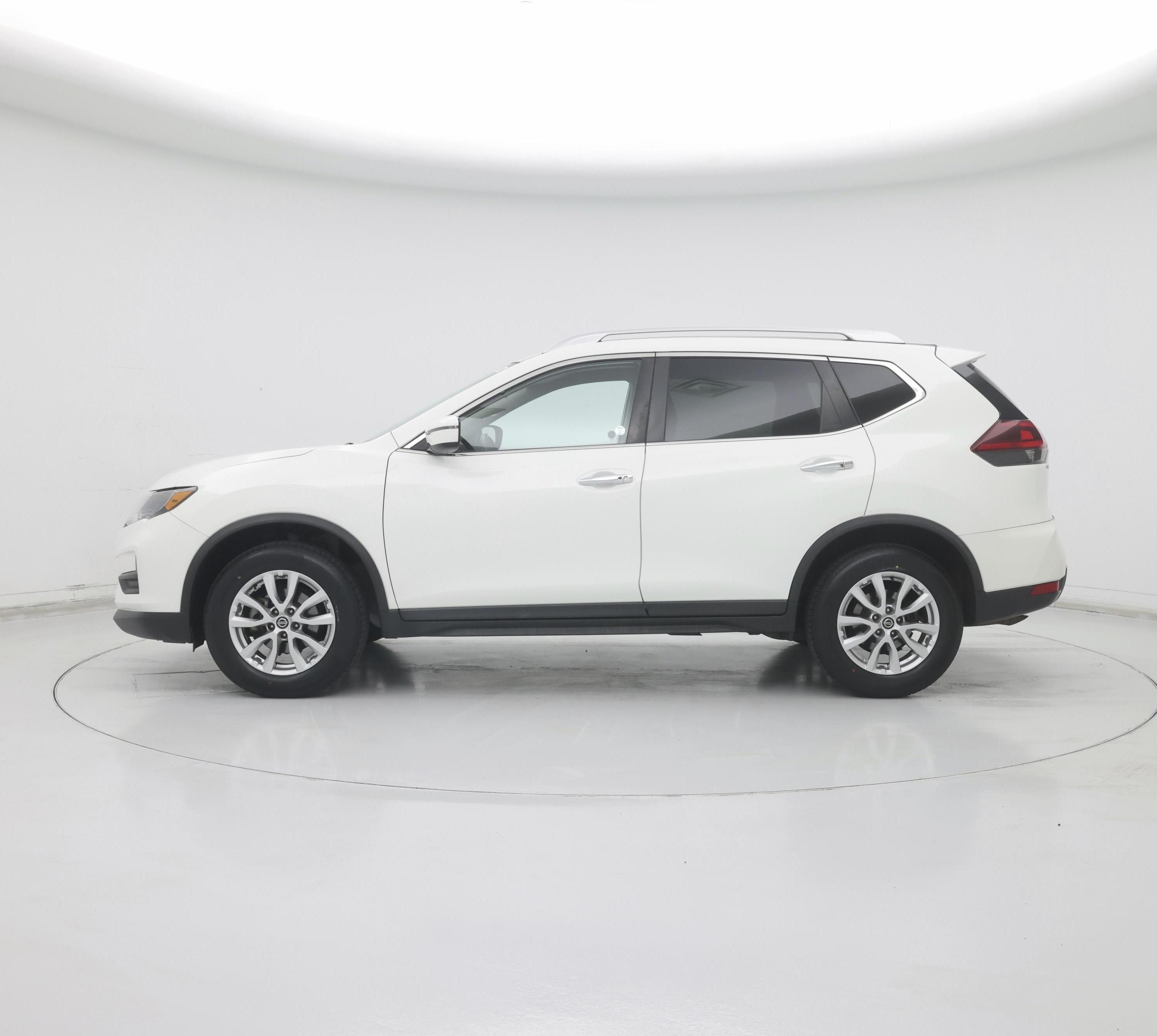 Thumbnail: 2020 Nissan Rogue - 3