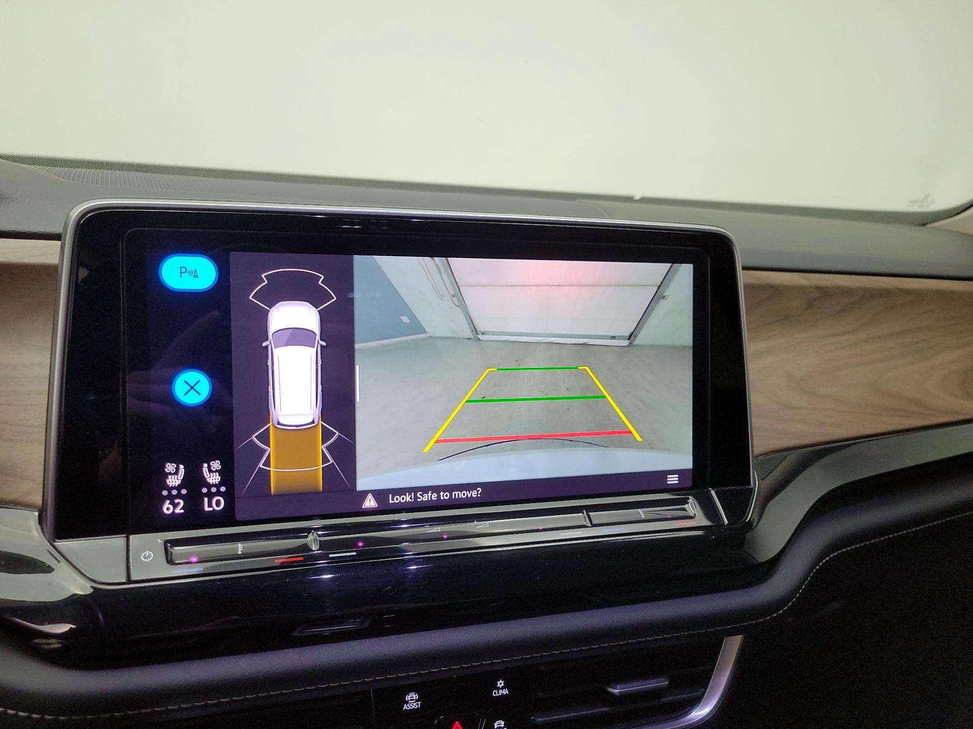 Thumbnail: 2024 Volkswagen Atlas - 14