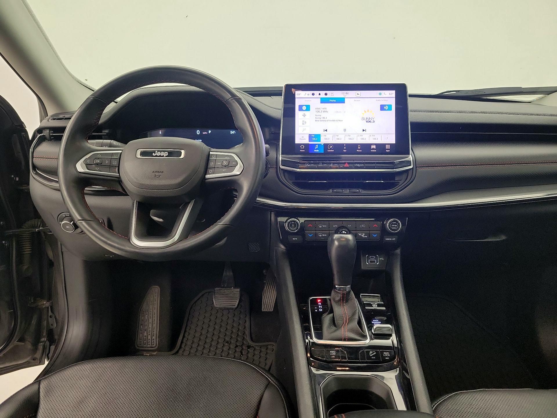 Thumbnail: 2022 Jeep Compass - 9