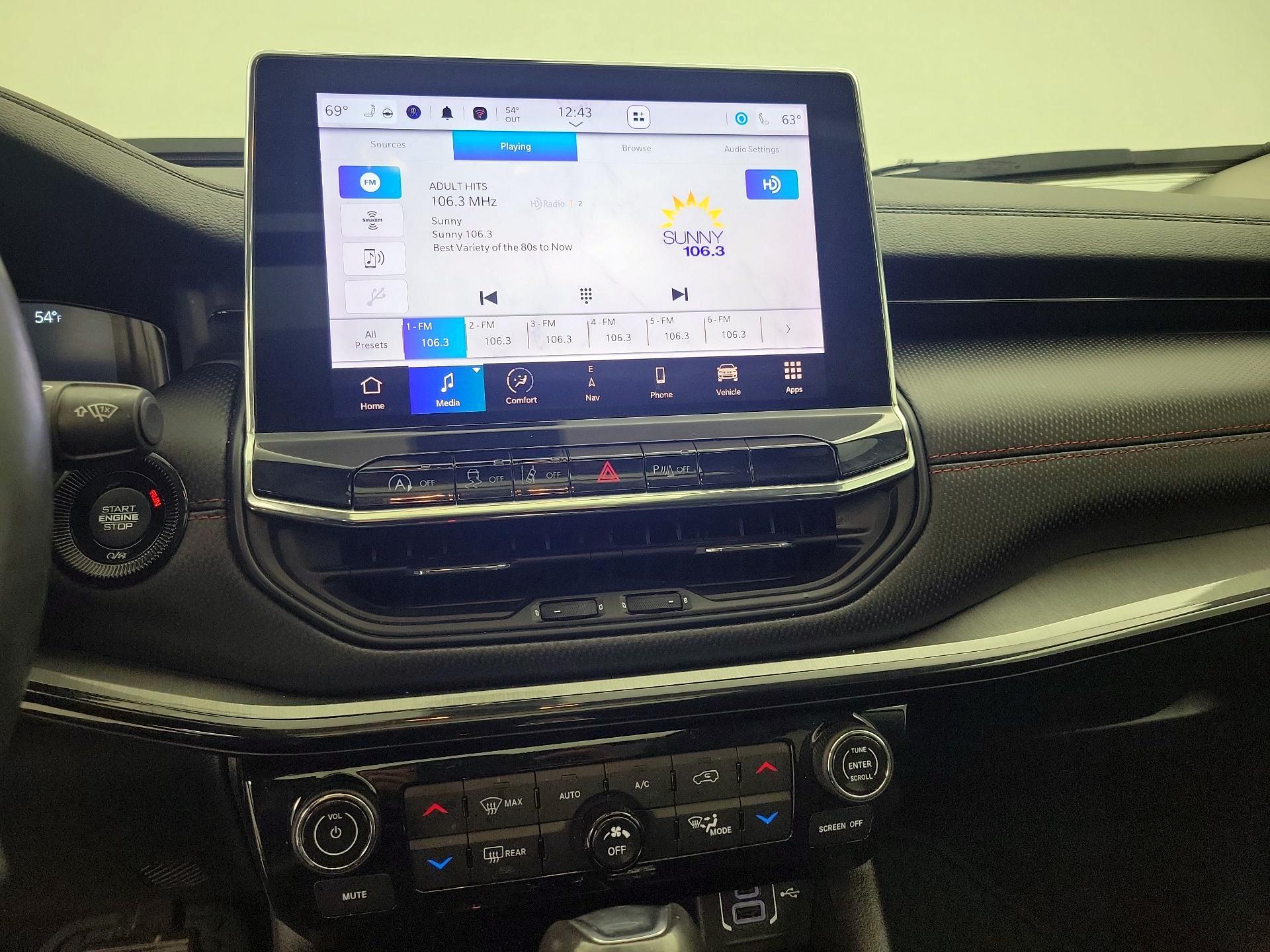 Thumbnail: 2022 Jeep Compass - 15