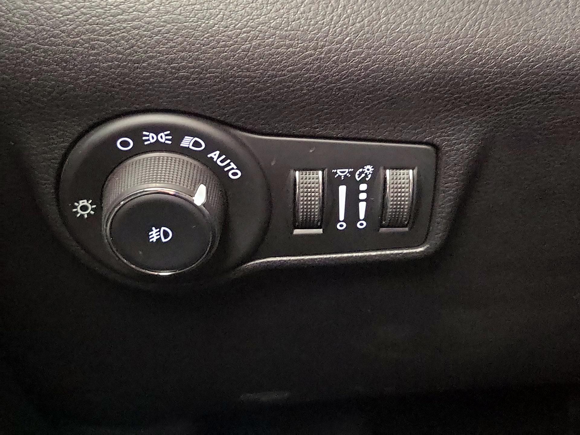 Thumbnail: 2024 Jeep Compass - 13