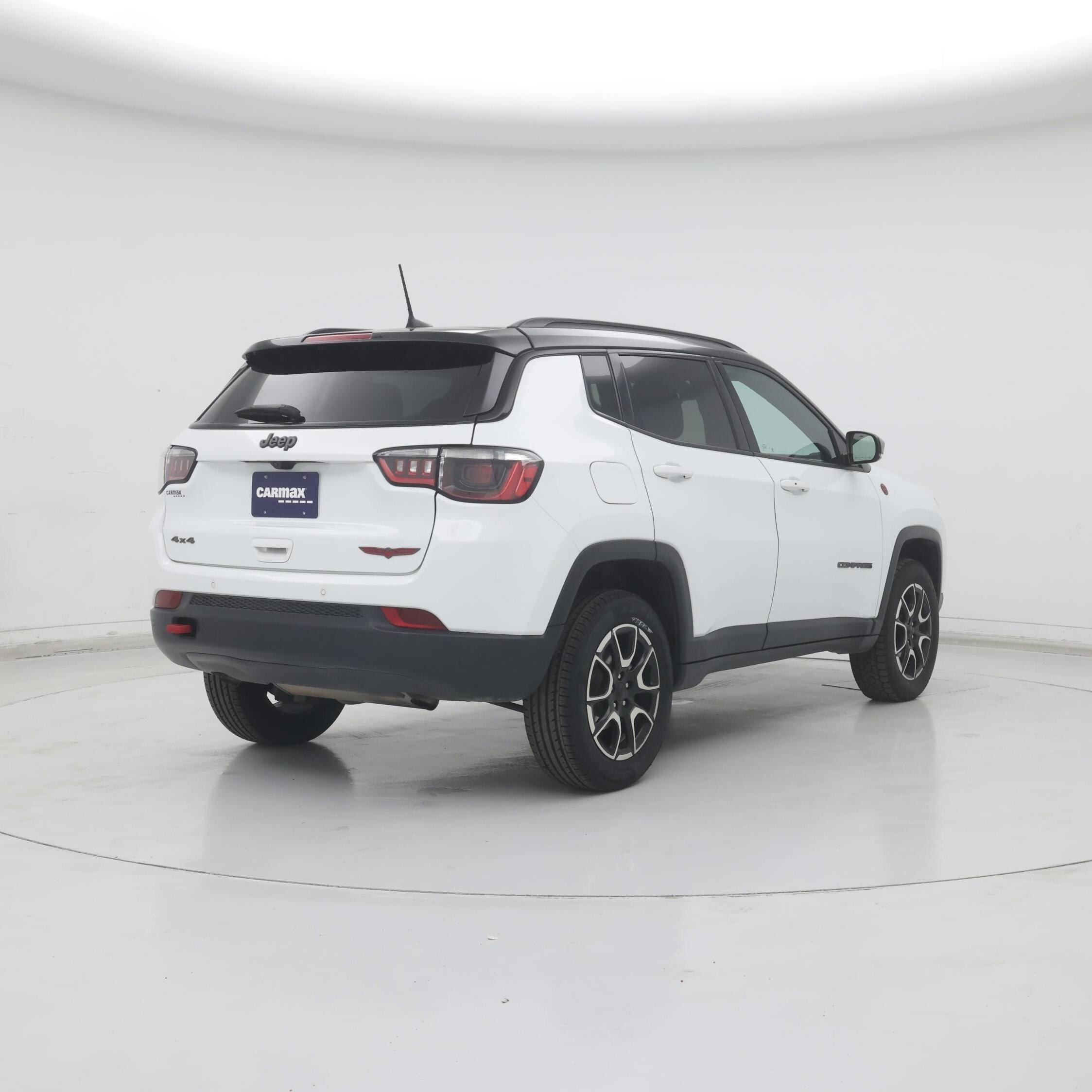 Thumbnail: 2024 Jeep Compass - 8
