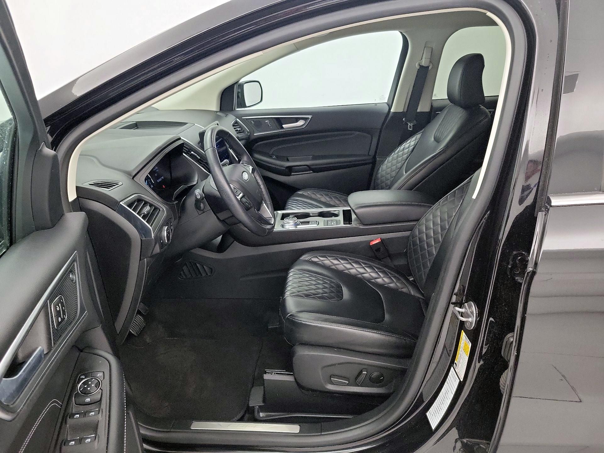 Thumbnail: 2024 Ford Edge - 11