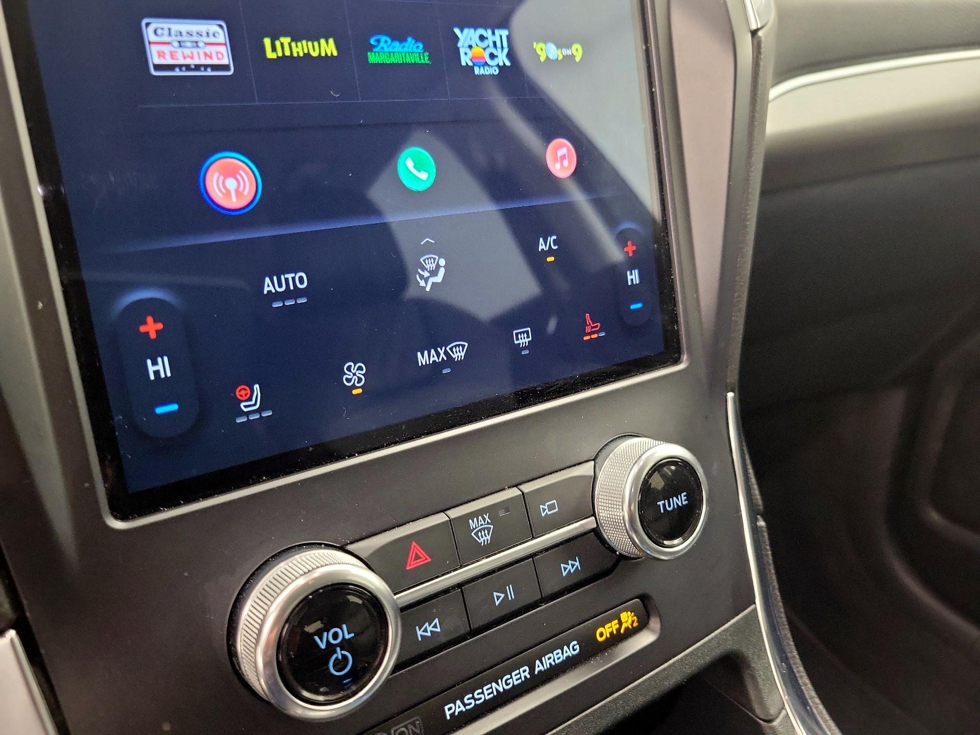 Thumbnail: 2024 Ford Edge - 16