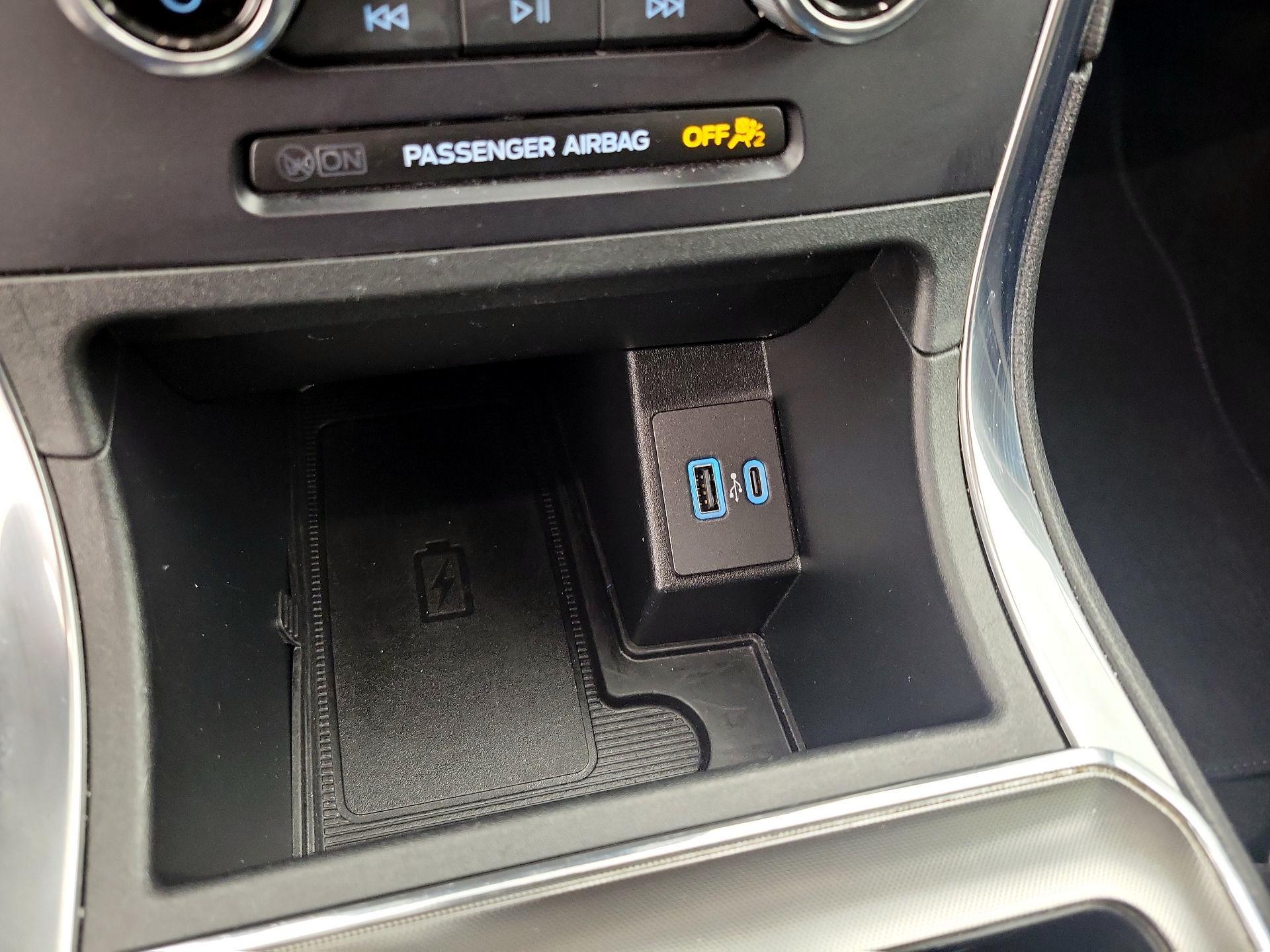 Thumbnail: 2024 Ford Edge - 18