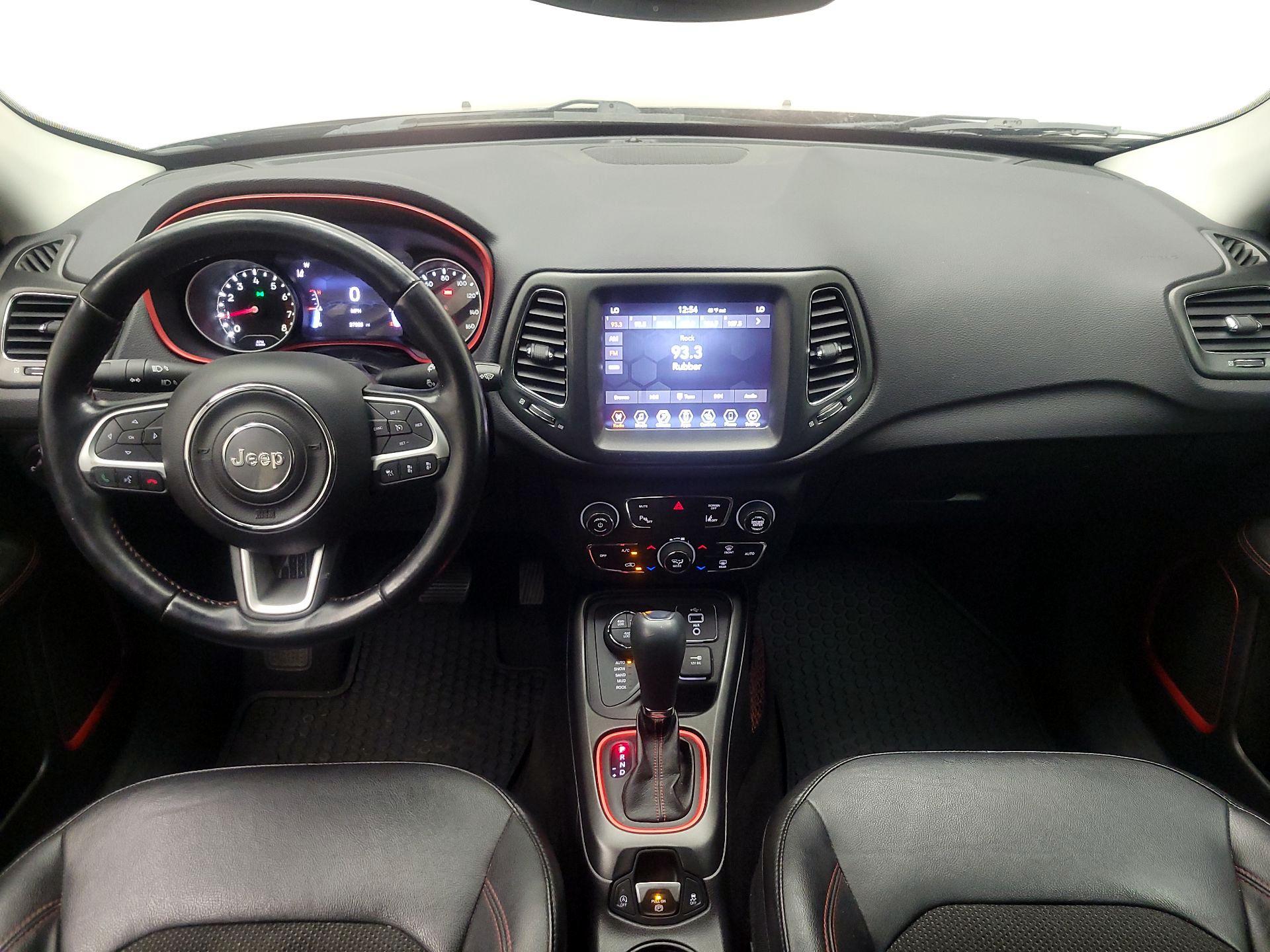 Thumbnail: 2021 Jeep Compass - 9