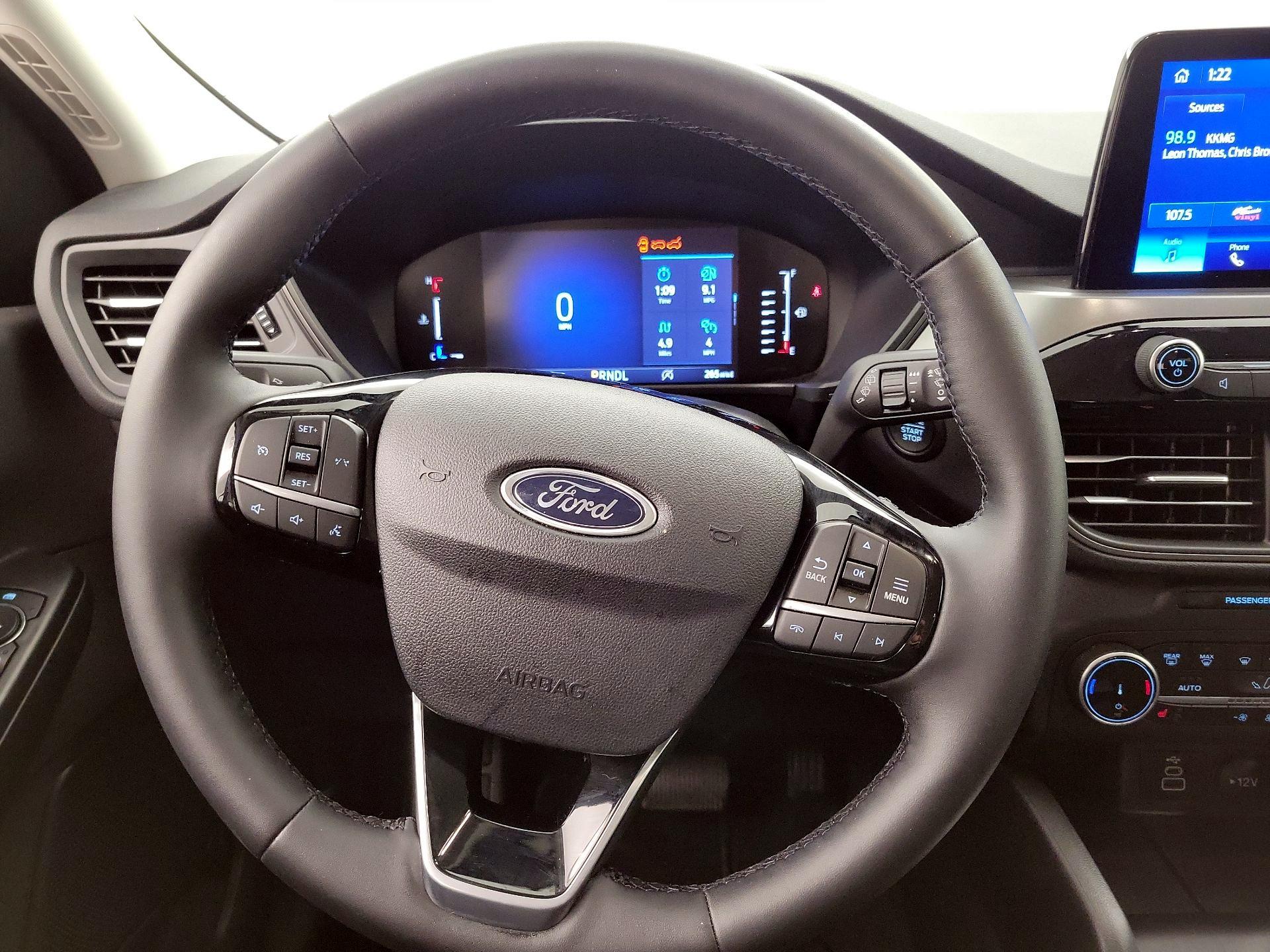 Thumbnail: 2024 Ford Escape - 10