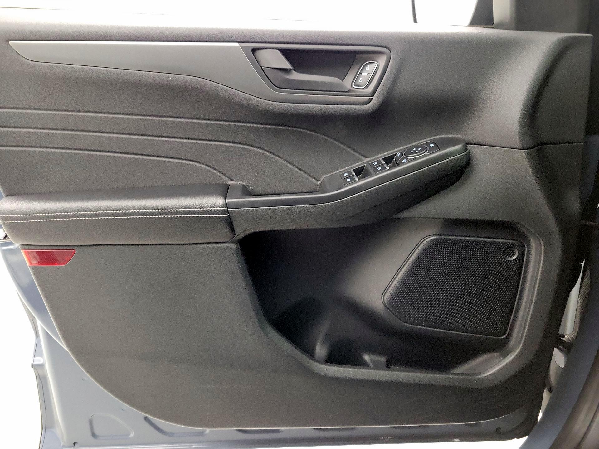 Thumbnail: 2024 Ford Escape - 12