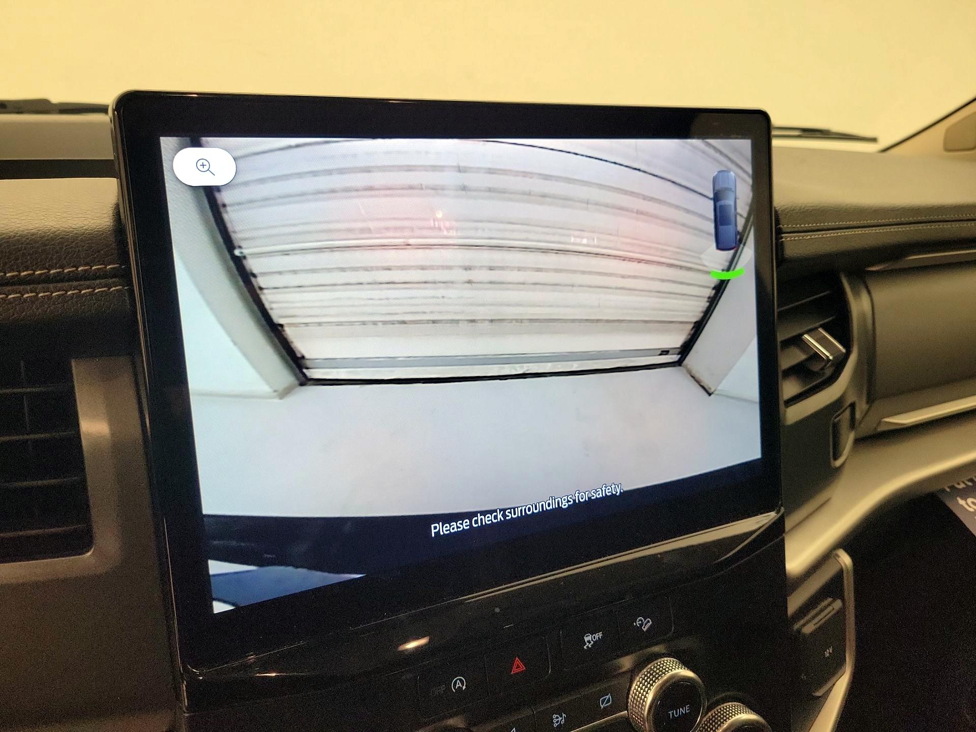 Thumbnail: 2024 Ford Expedition - 15