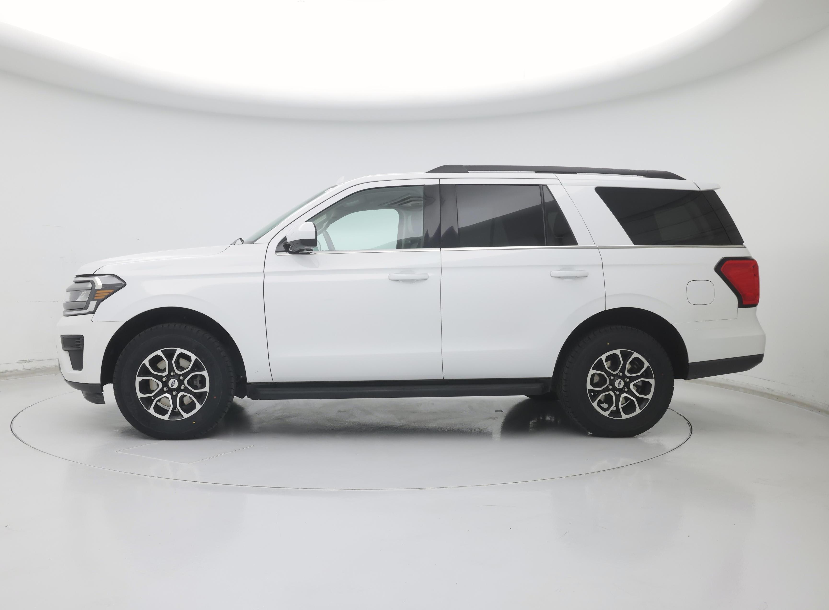 Thumbnail: 2024 Ford Expedition - 3