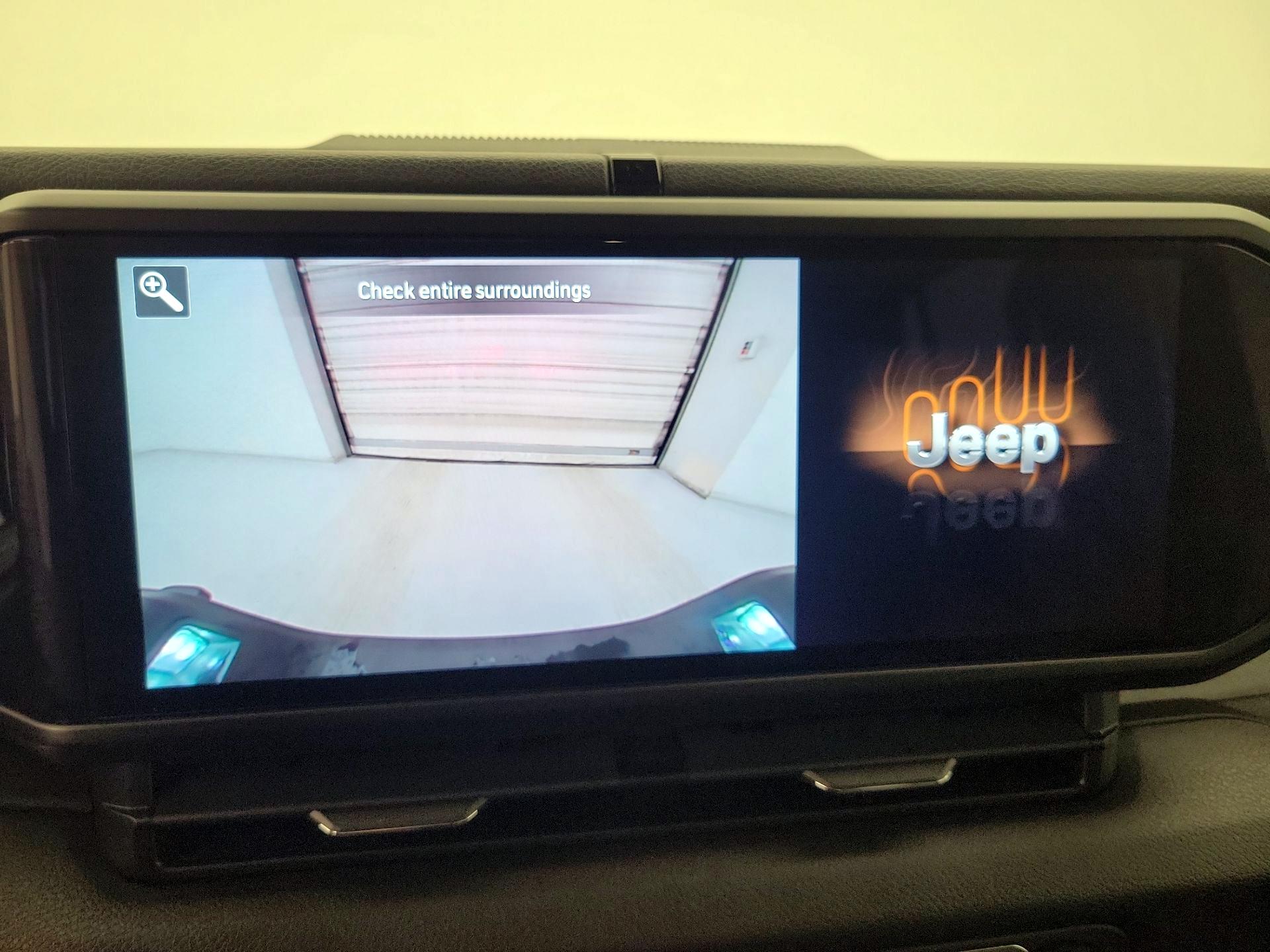 Thumbnail: 2024 Jeep Gladiator - 15