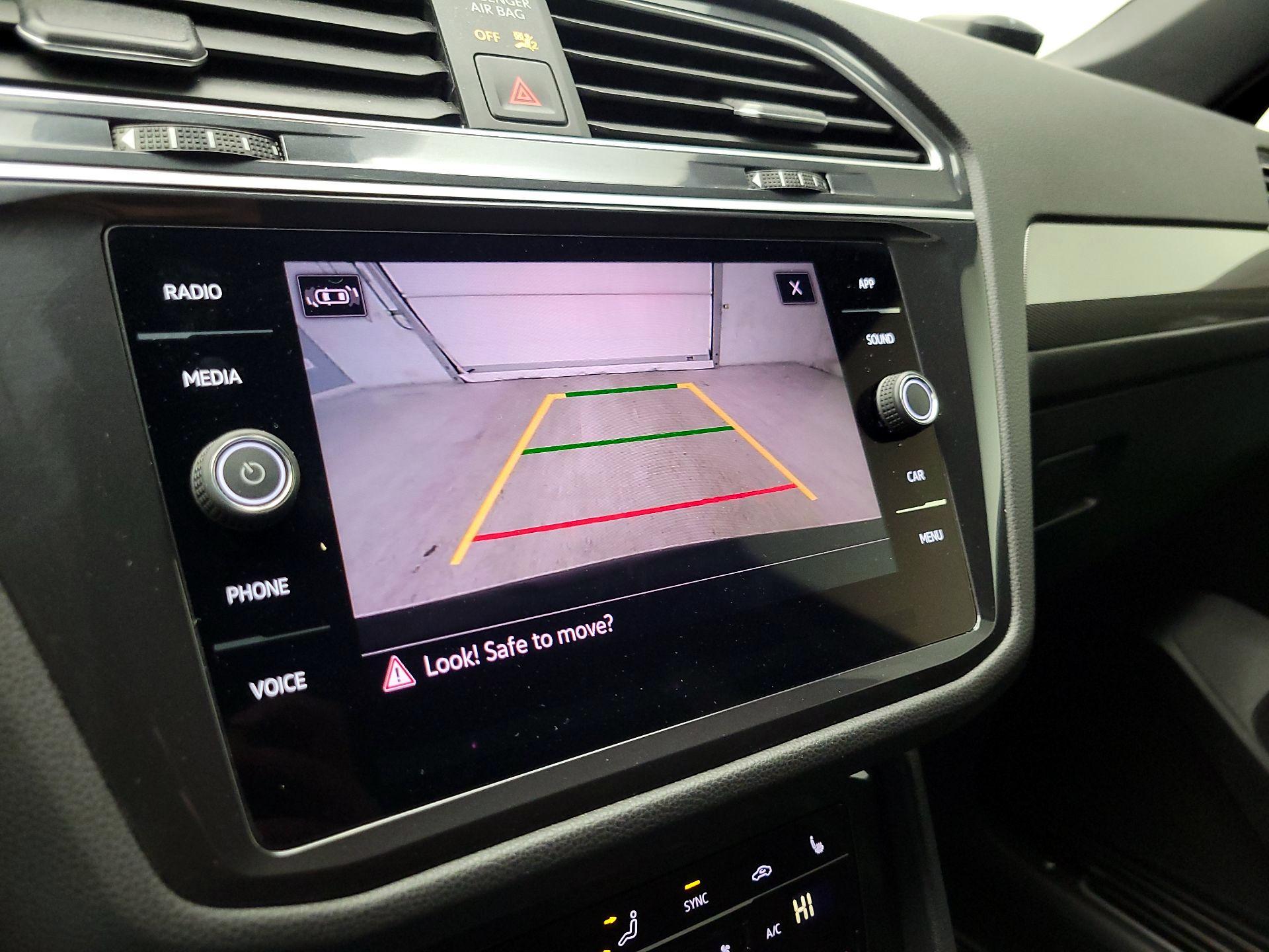 Thumbnail: 2024 Volkswagen Tiguan - 14