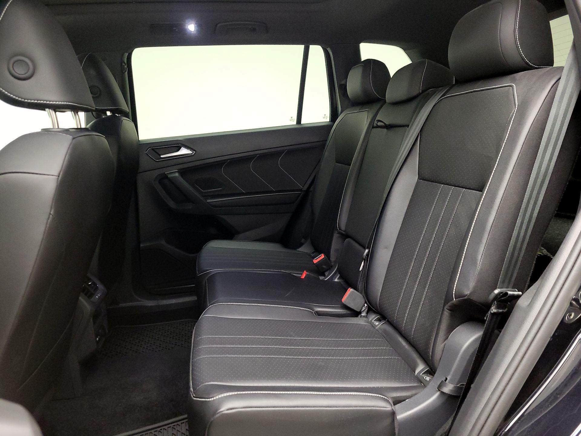 Thumbnail: 2024 Volkswagen Tiguan - 19