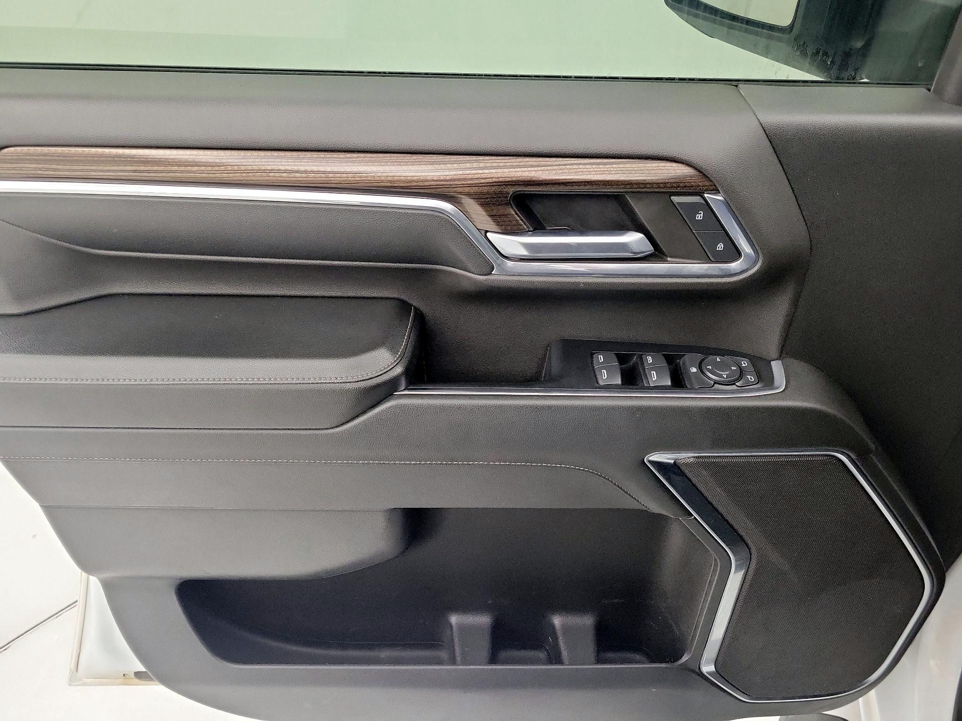 Thumbnail: 2024 Chevrolet Silverado 2500 - 12