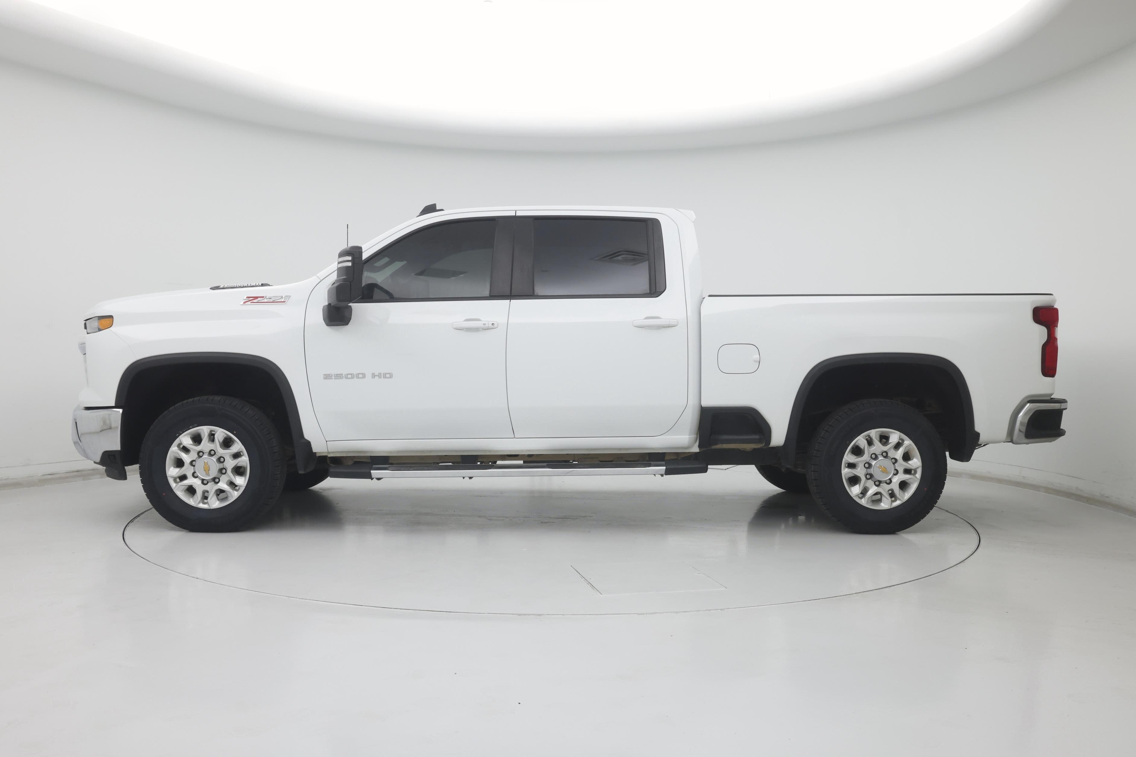 Thumbnail: 2024 Chevrolet Silverado 2500 - 3