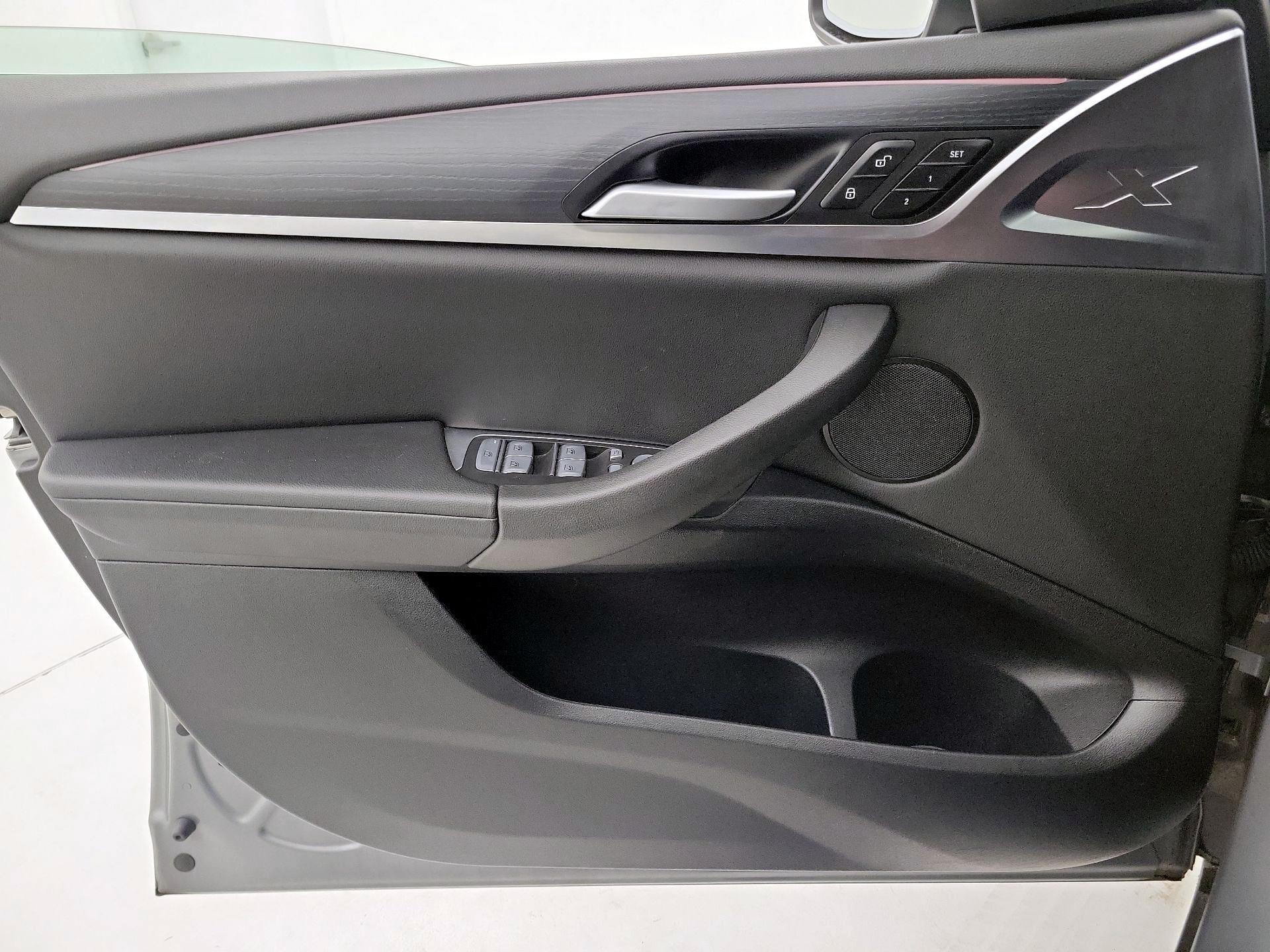 Thumbnail: 2024 BMW X3 - 12