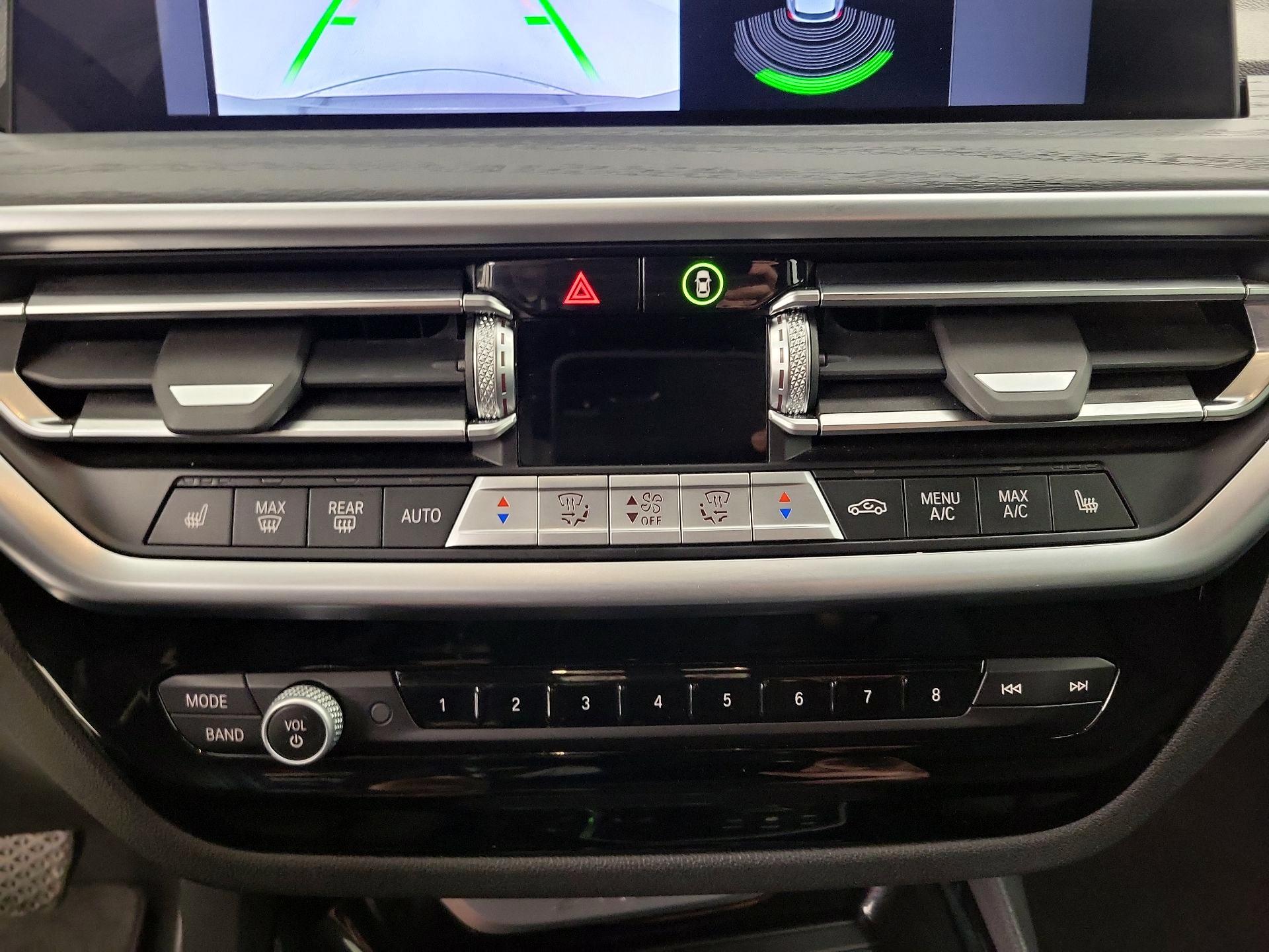 Thumbnail: 2024 BMW X3 - 16