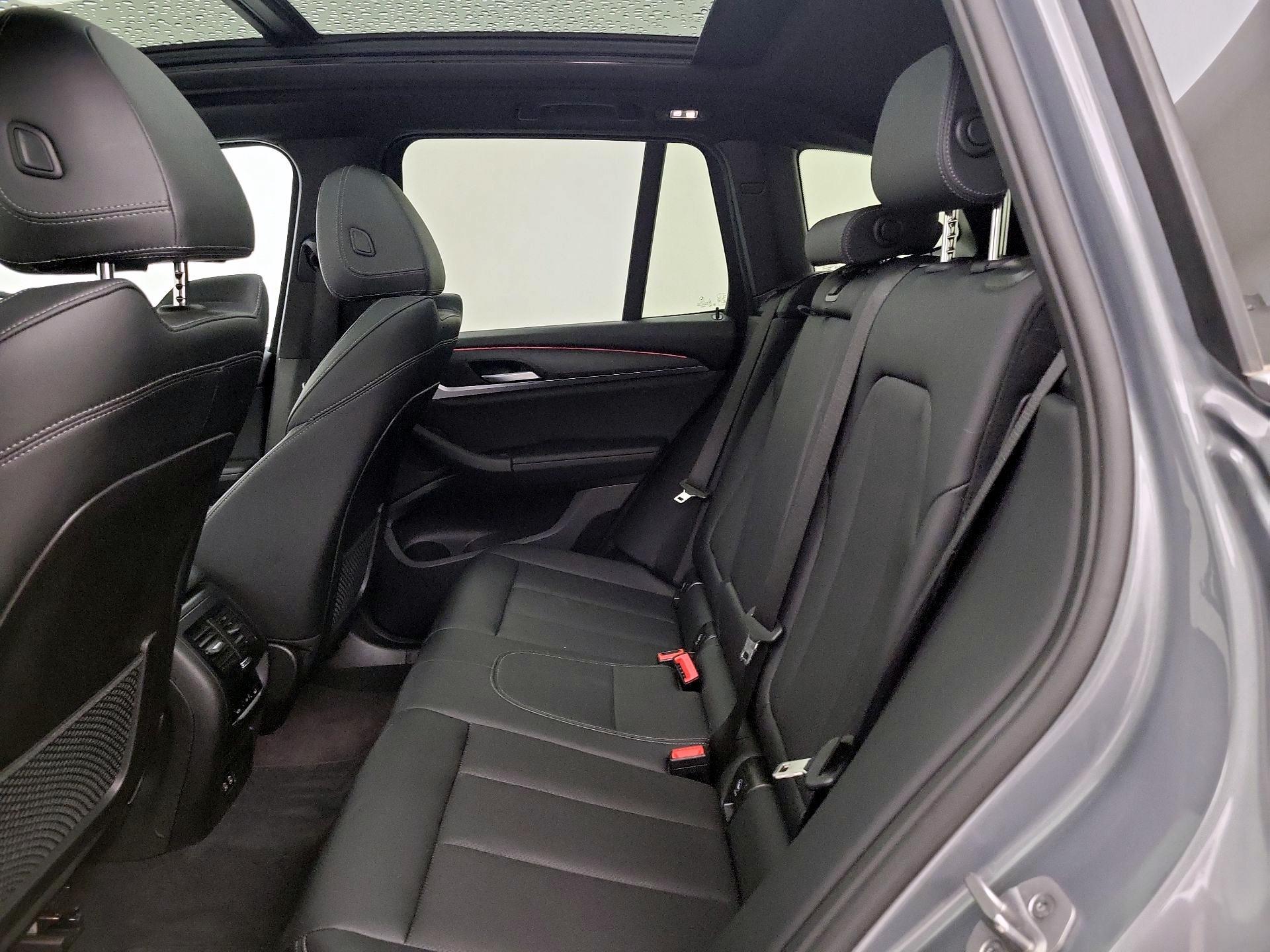 Thumbnail: 2024 BMW X3 - 19