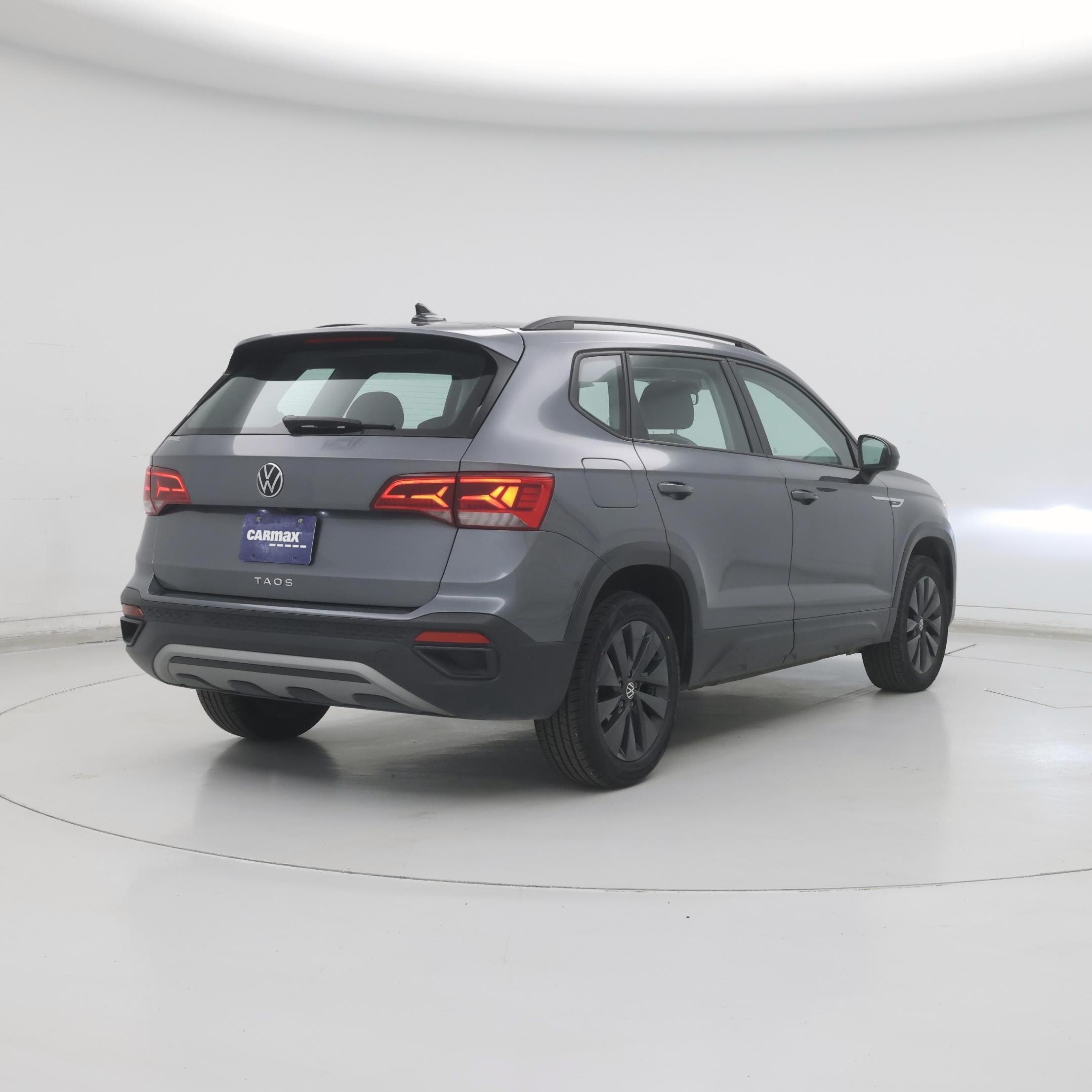 Thumbnail: 2024 Volkswagen Taos - 8