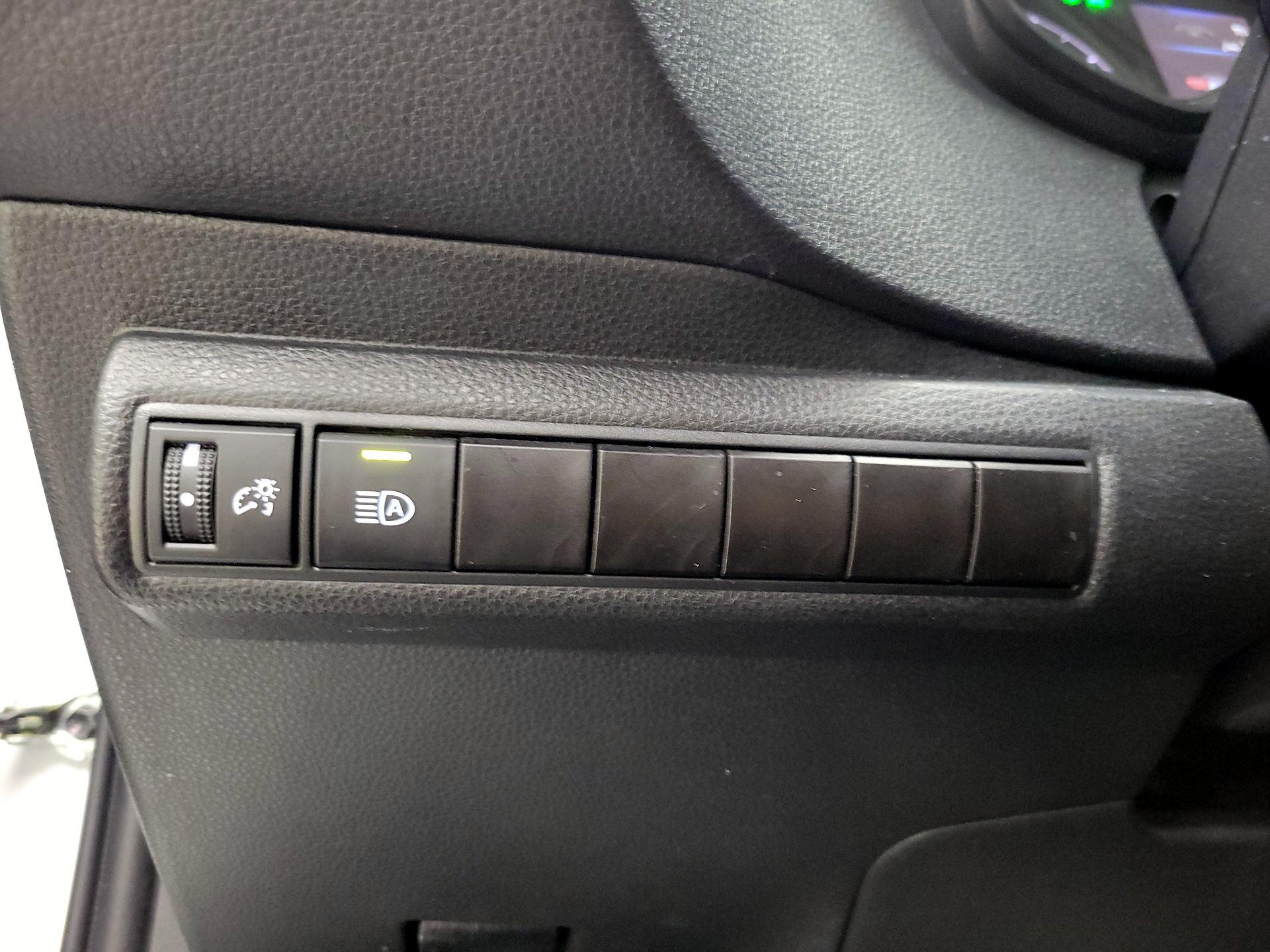 Thumbnail: 2024 Toyota Corolla - 13