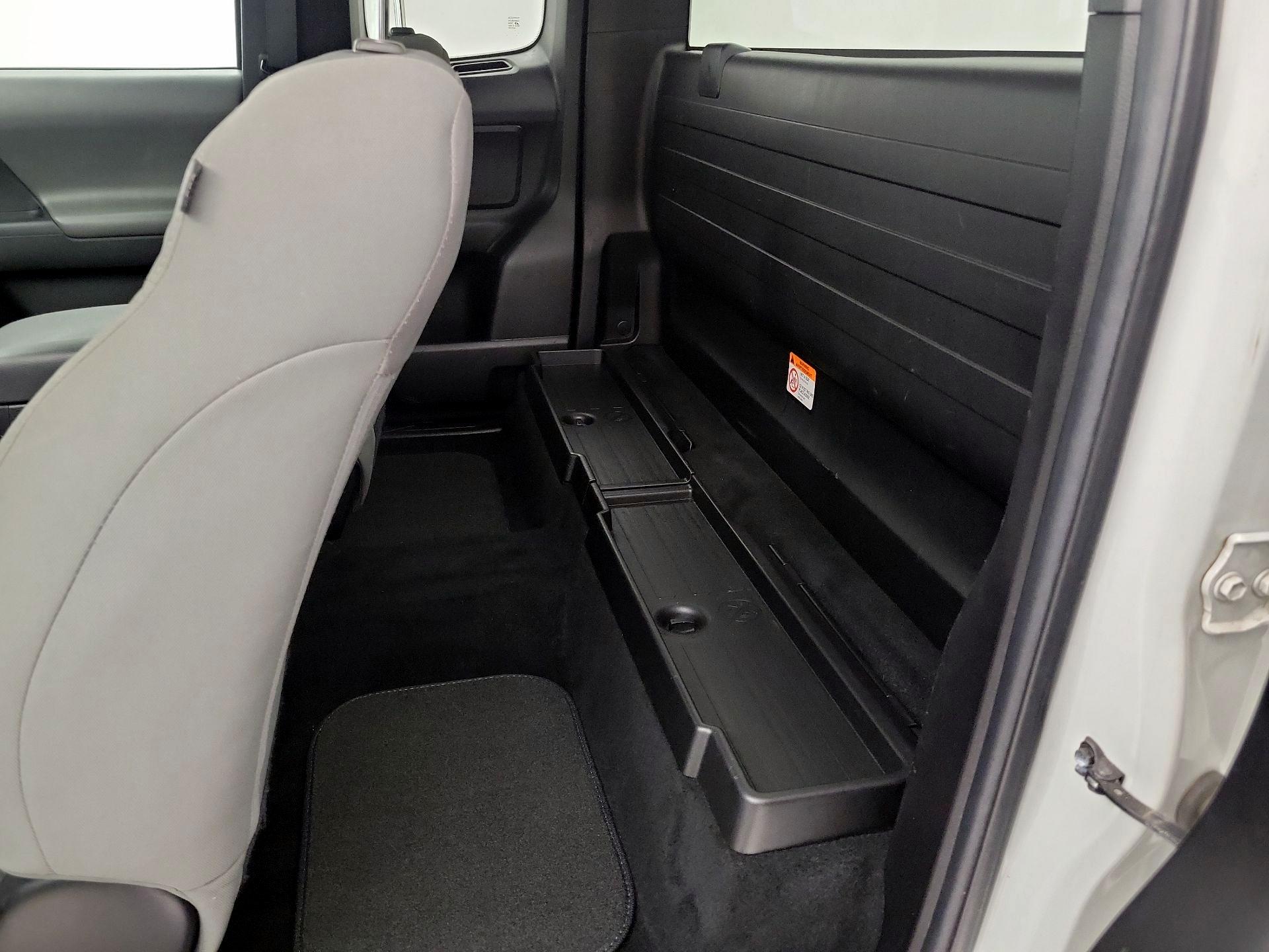 Thumbnail: 2022 Toyota Tacoma - 19