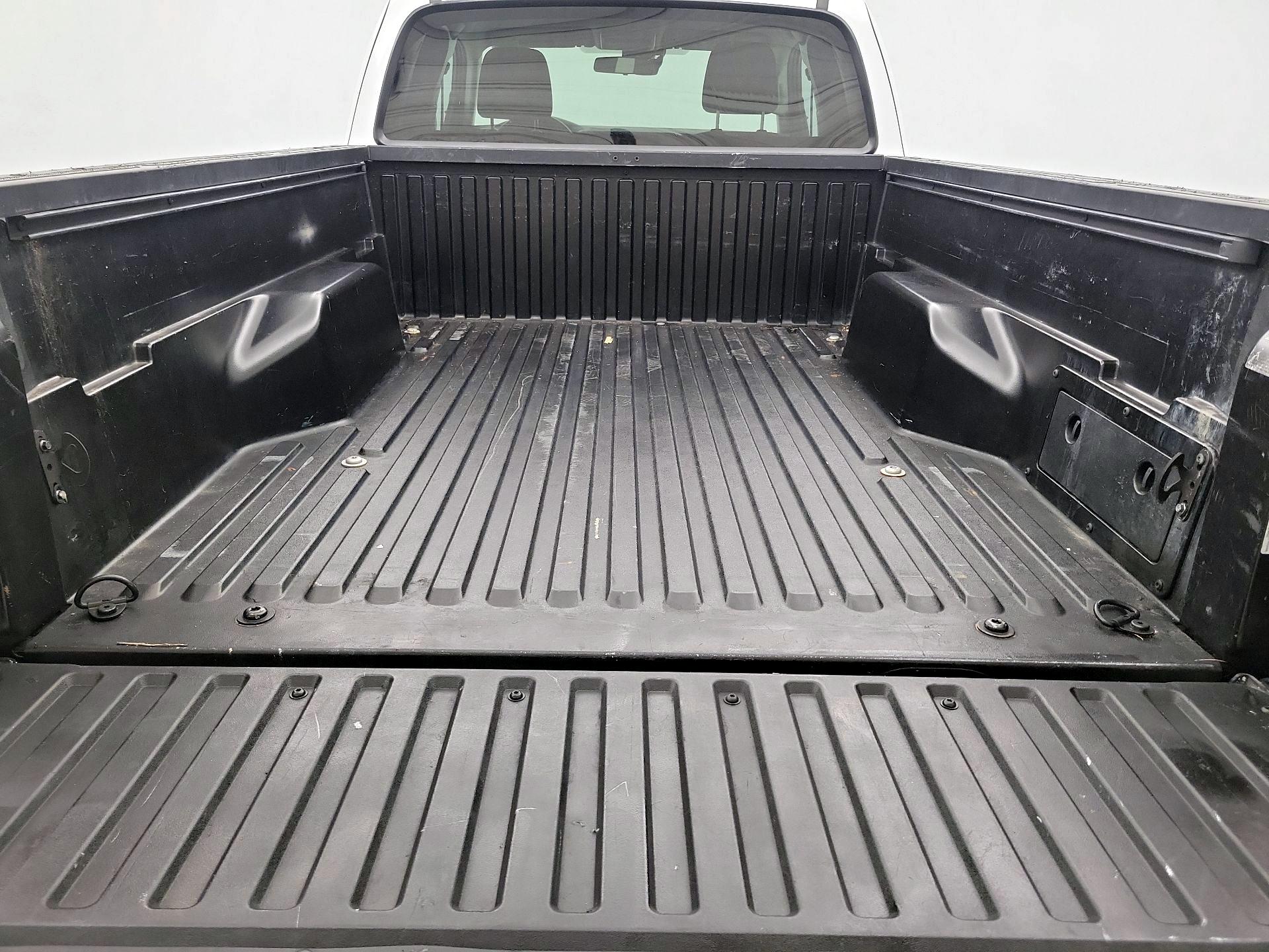 Thumbnail: 2022 Toyota Tacoma - 20