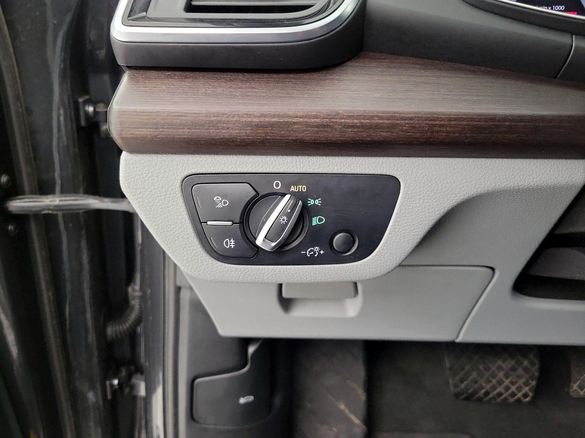 Thumbnail: 2021 Audi Q5 - 13