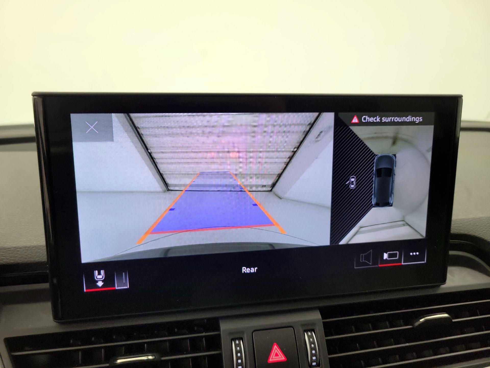 Thumbnail: 2021 Audi Q5 - 15