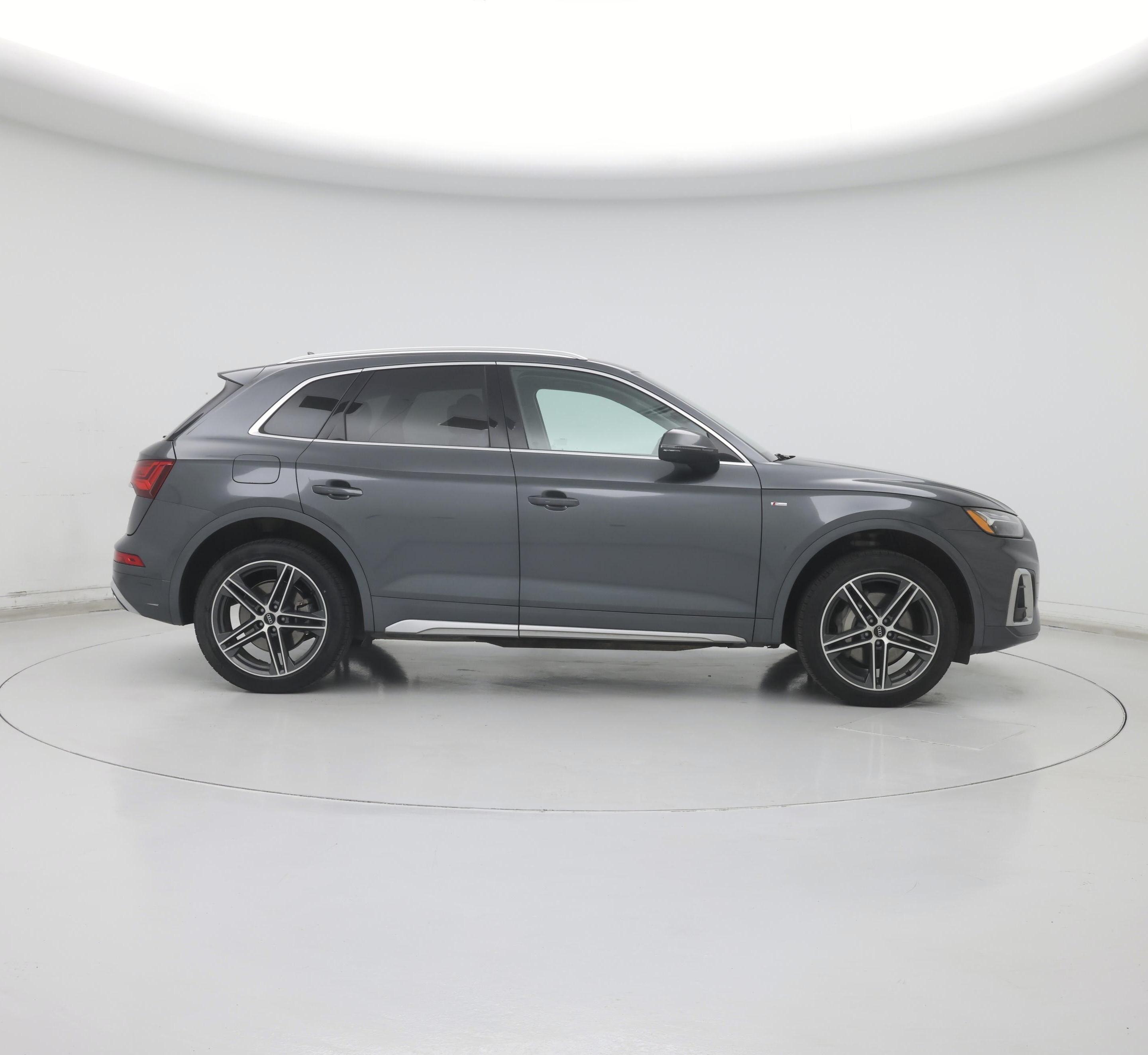 Thumbnail: 2021 Audi Q5 - 7