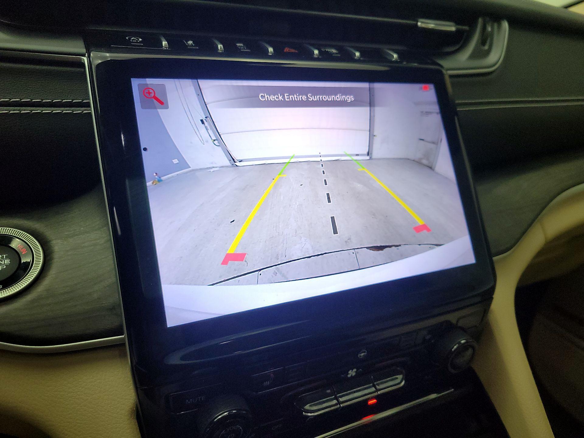 Thumbnail: 2021 Jeep Grand Cherokee L - 15