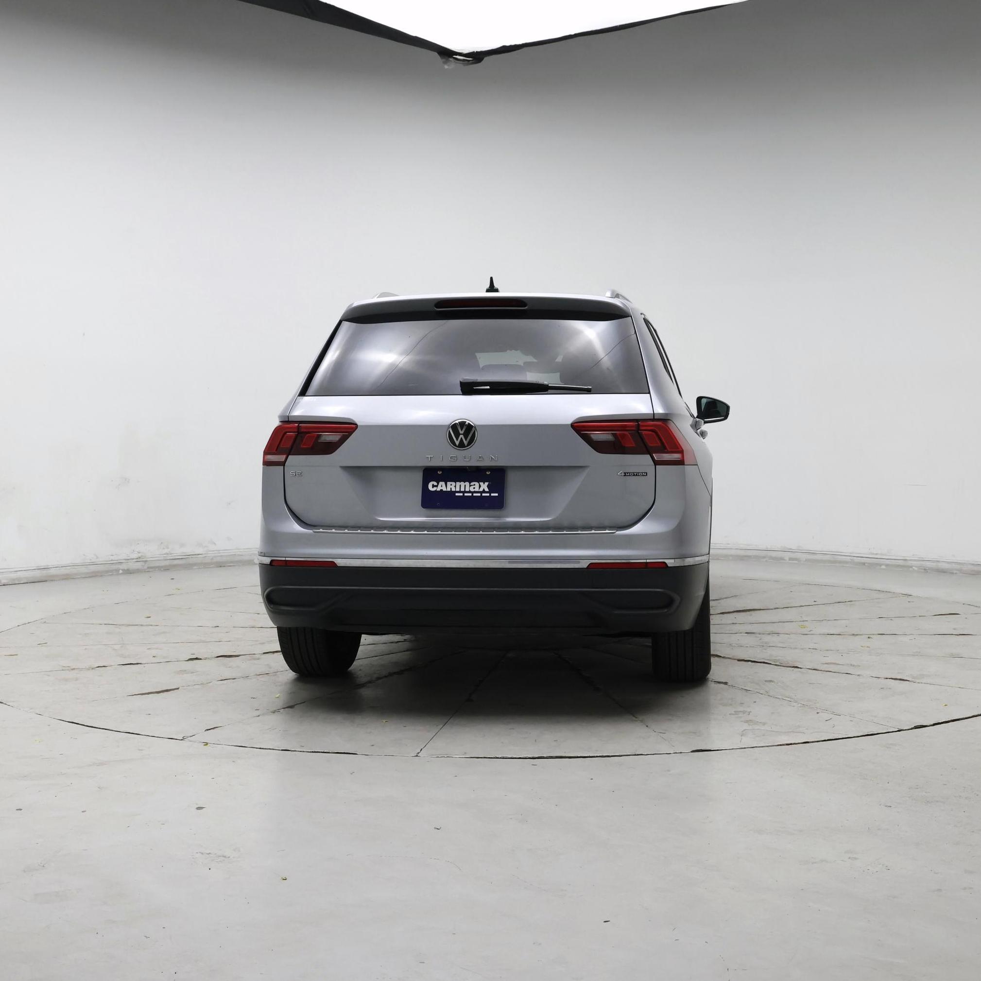 Thumbnail: 2022 Volkswagen Tiguan - 6