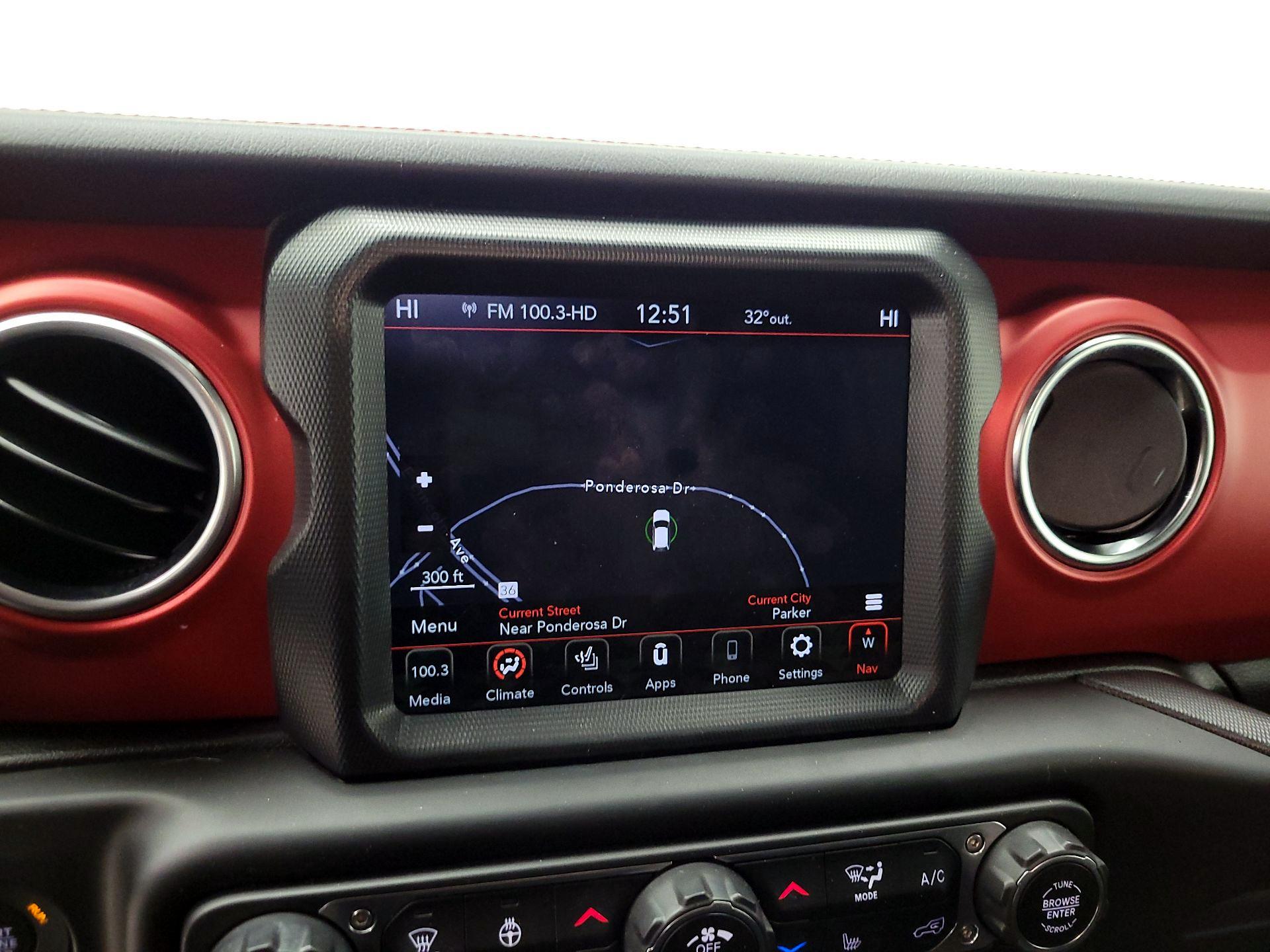 Thumbnail: 2021 Jeep Gladiator - 14