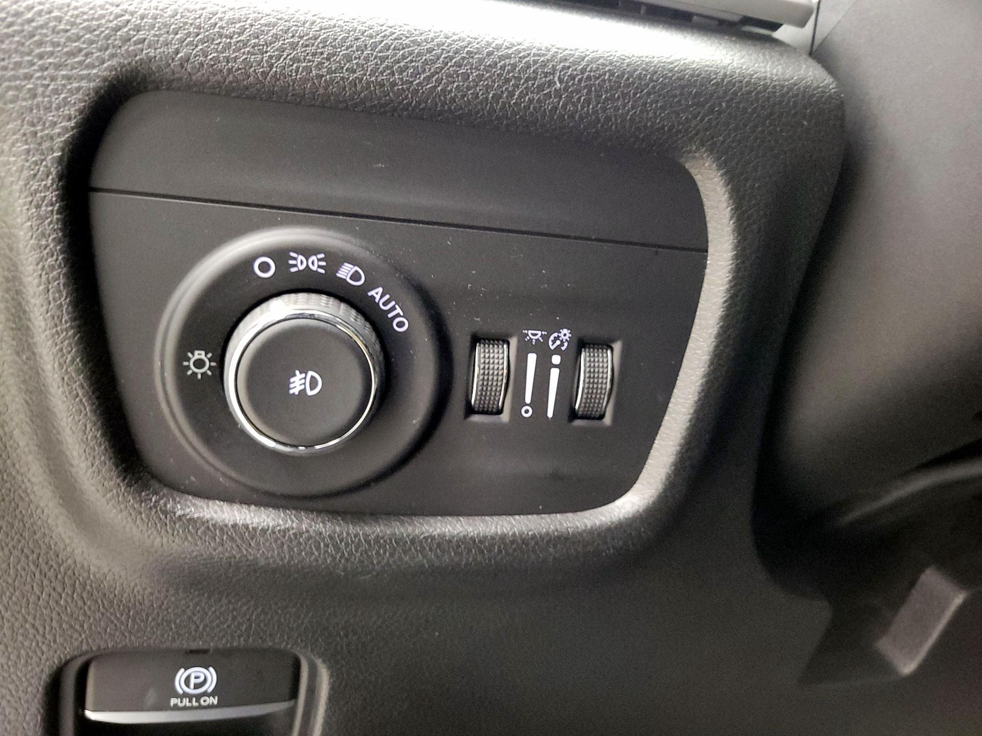 Thumbnail: 2021 Jeep Grand Cherokee L - 13