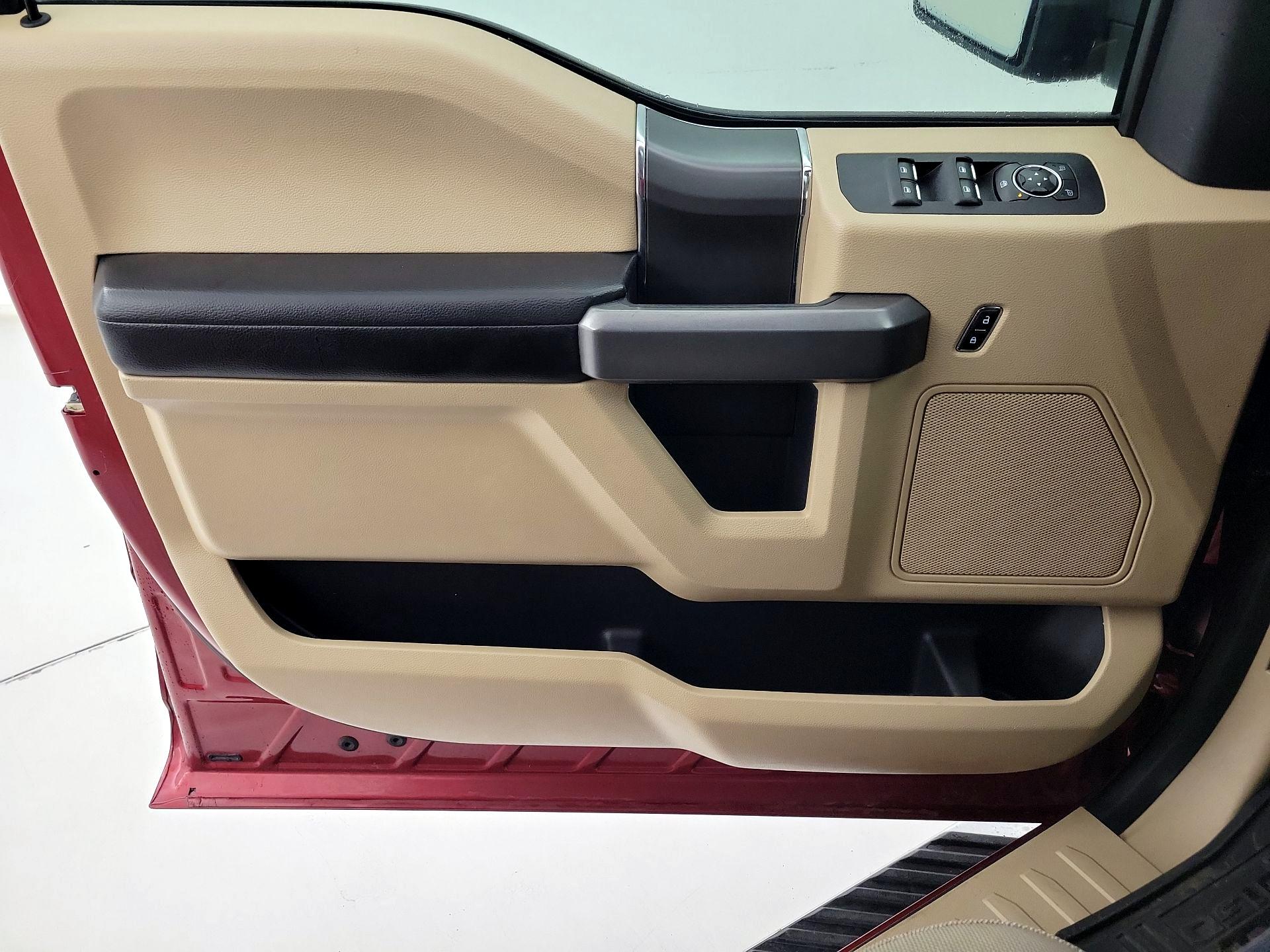 Thumbnail: 2016 Ford F-150 - 12